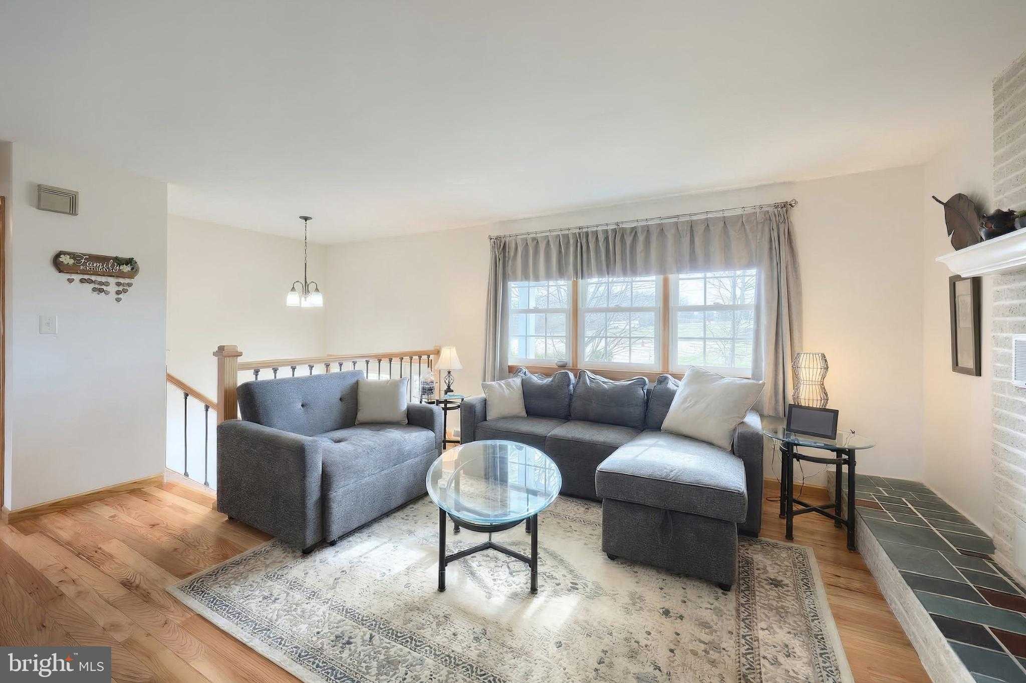 1766 Baltimore Rd photo 5