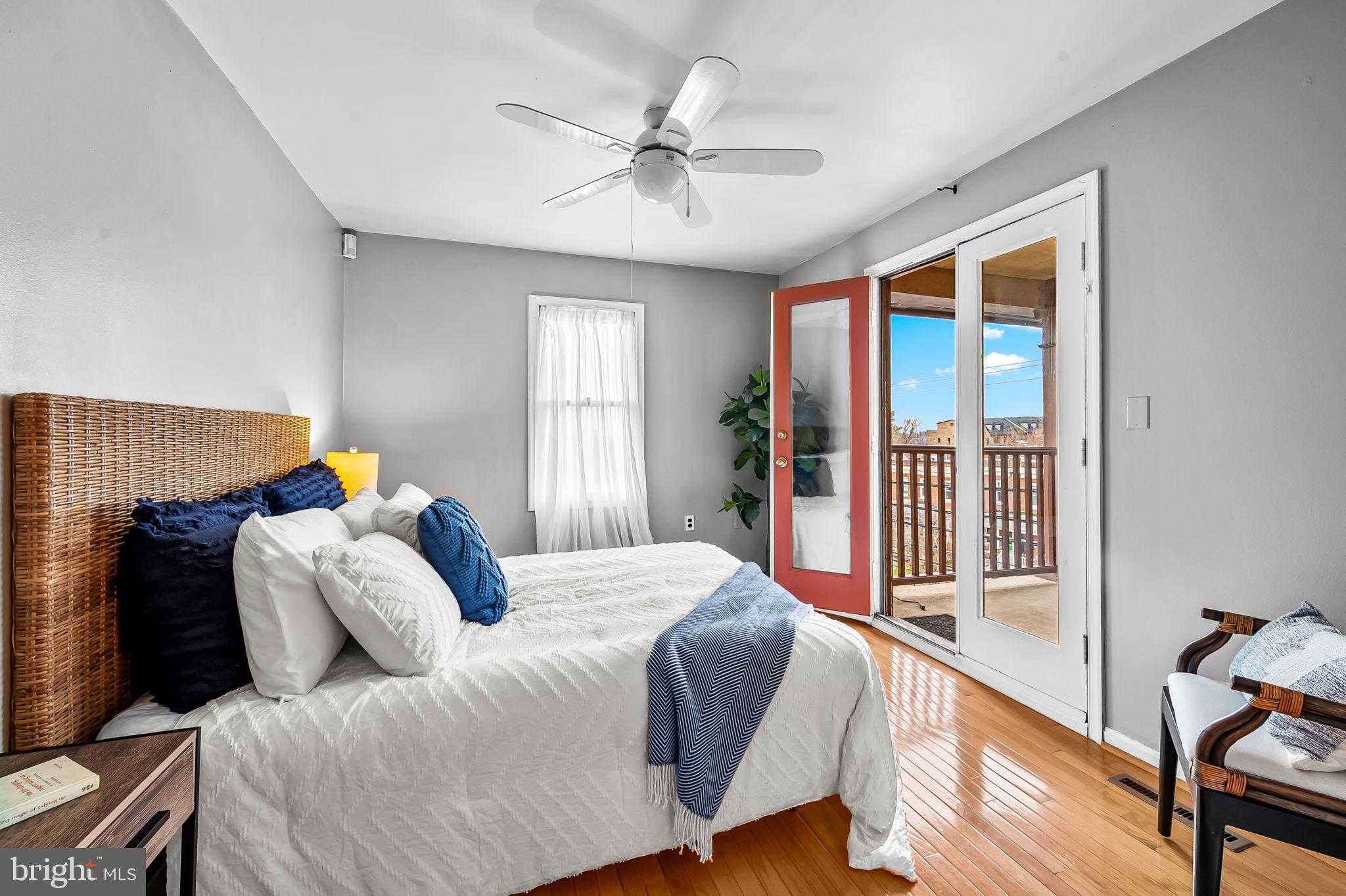 4202 Roland Ave Apt 208 photo 29