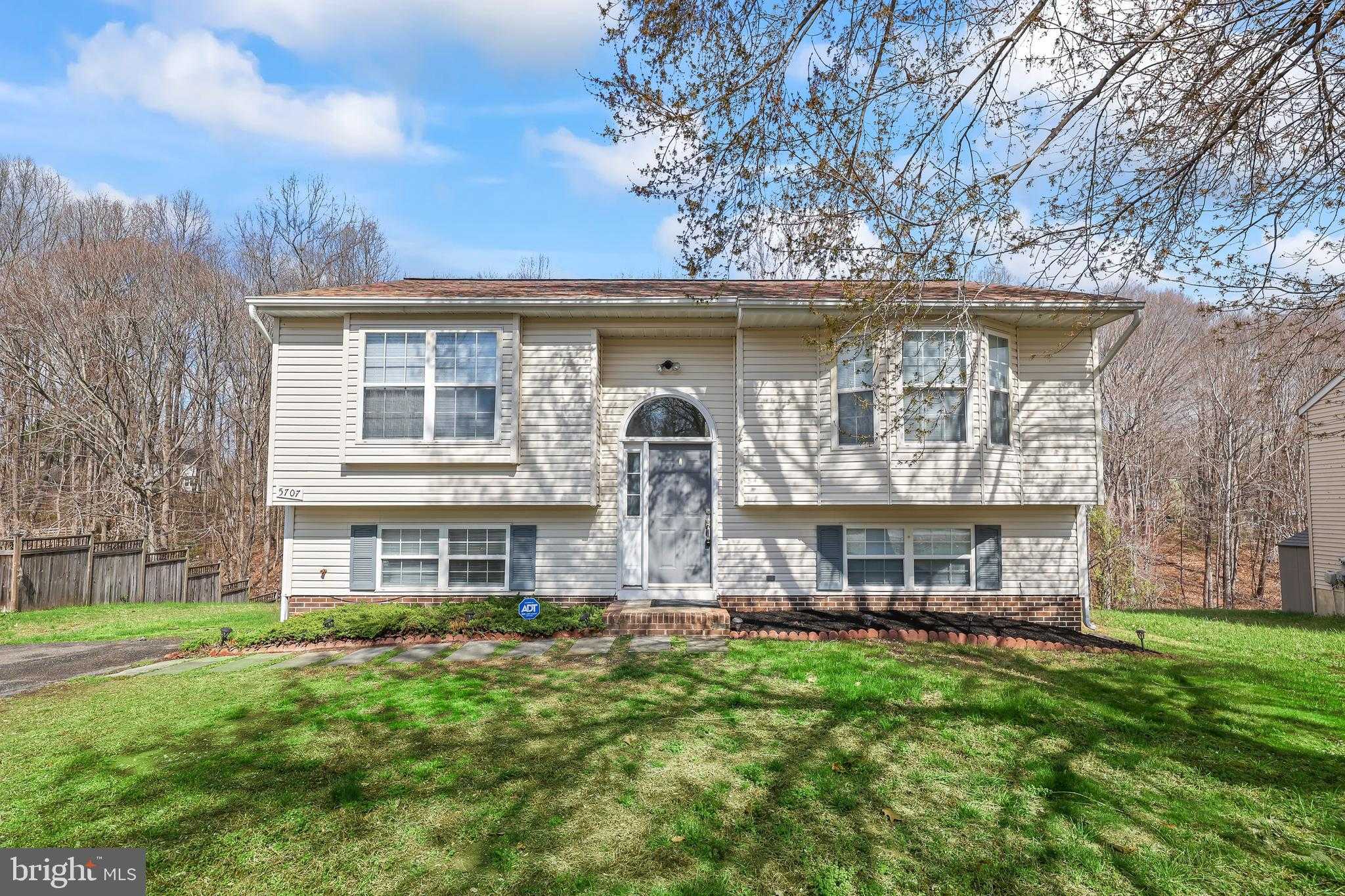 5707 Stone Meadow Dr