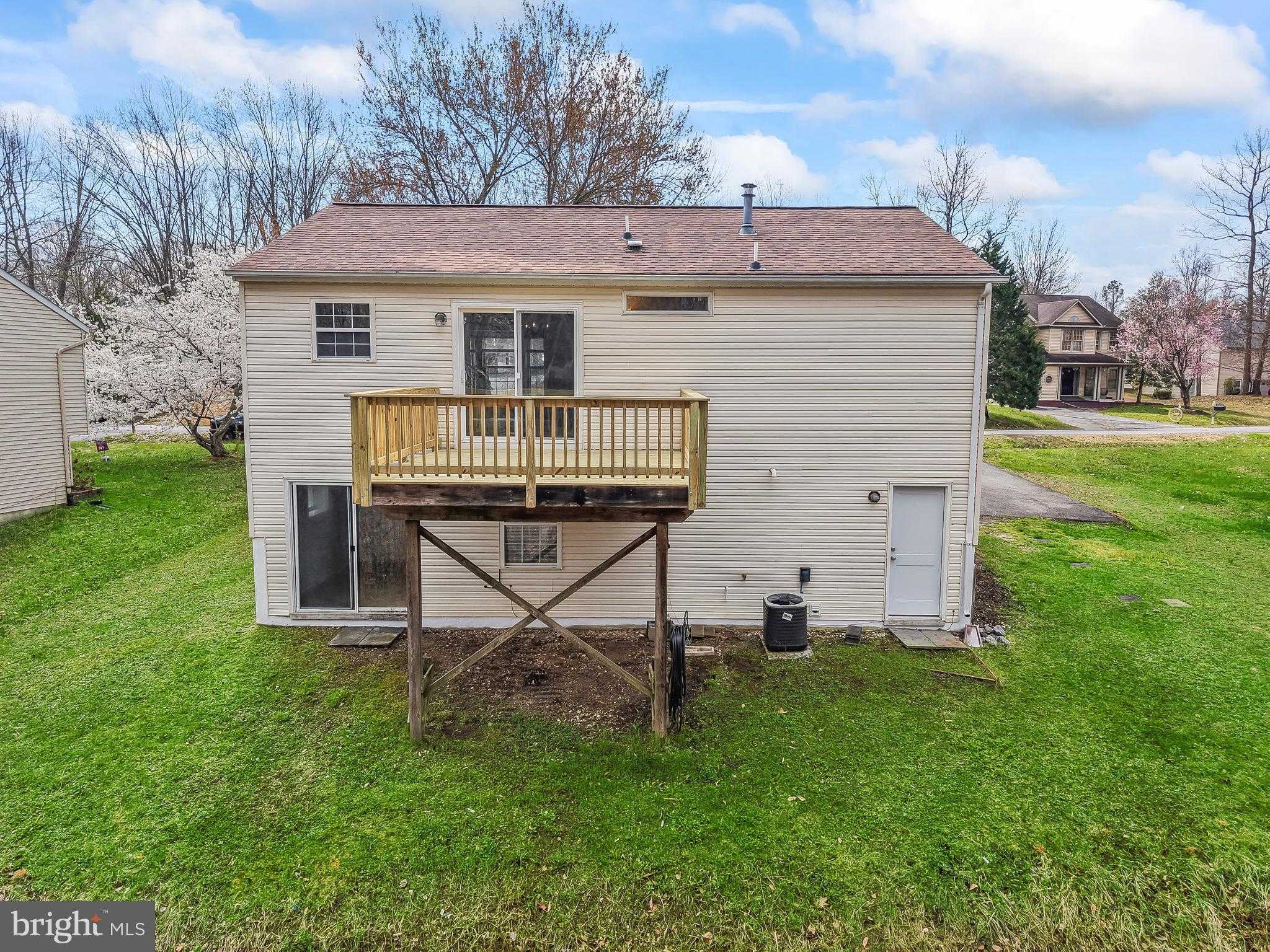 5707 Stone Meadow Dr photo 27