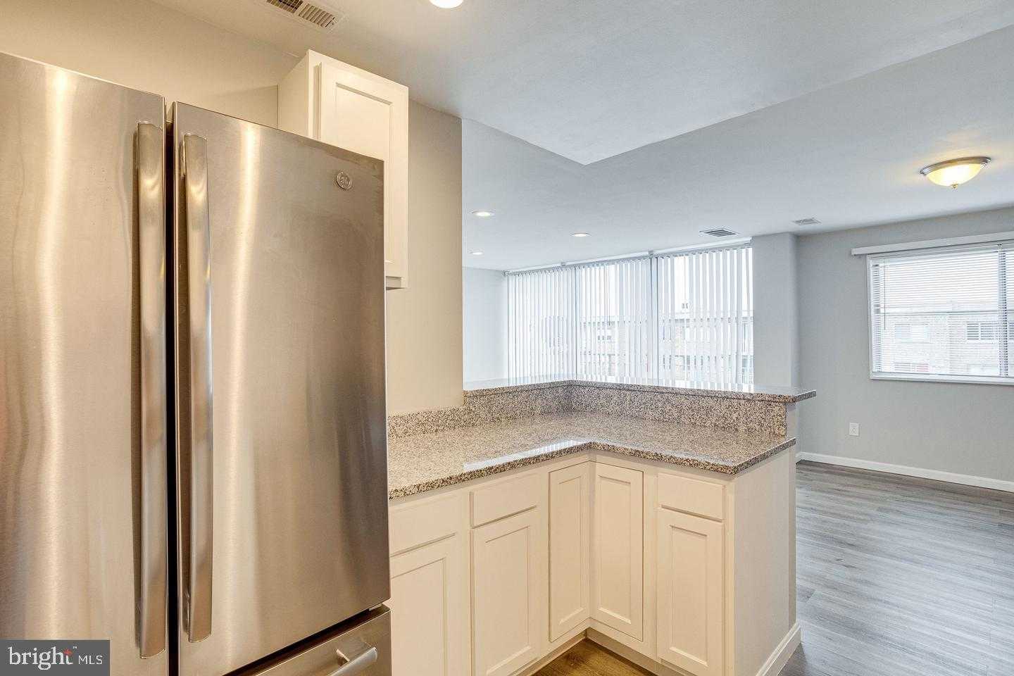 1836 Metzerott Rd Apt 2025 photo 10