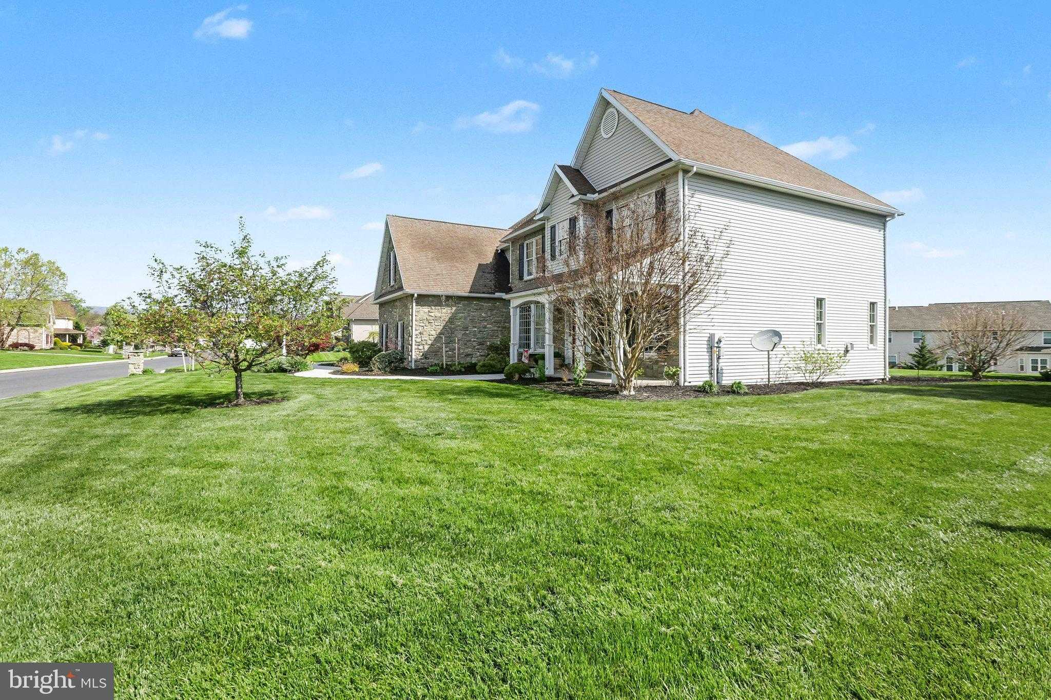 1223 Summit Way photo 34