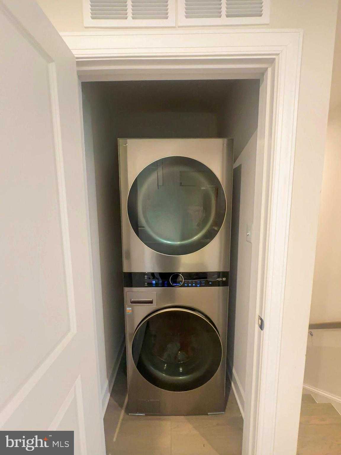 10849 Foxtrot Cir photo 23