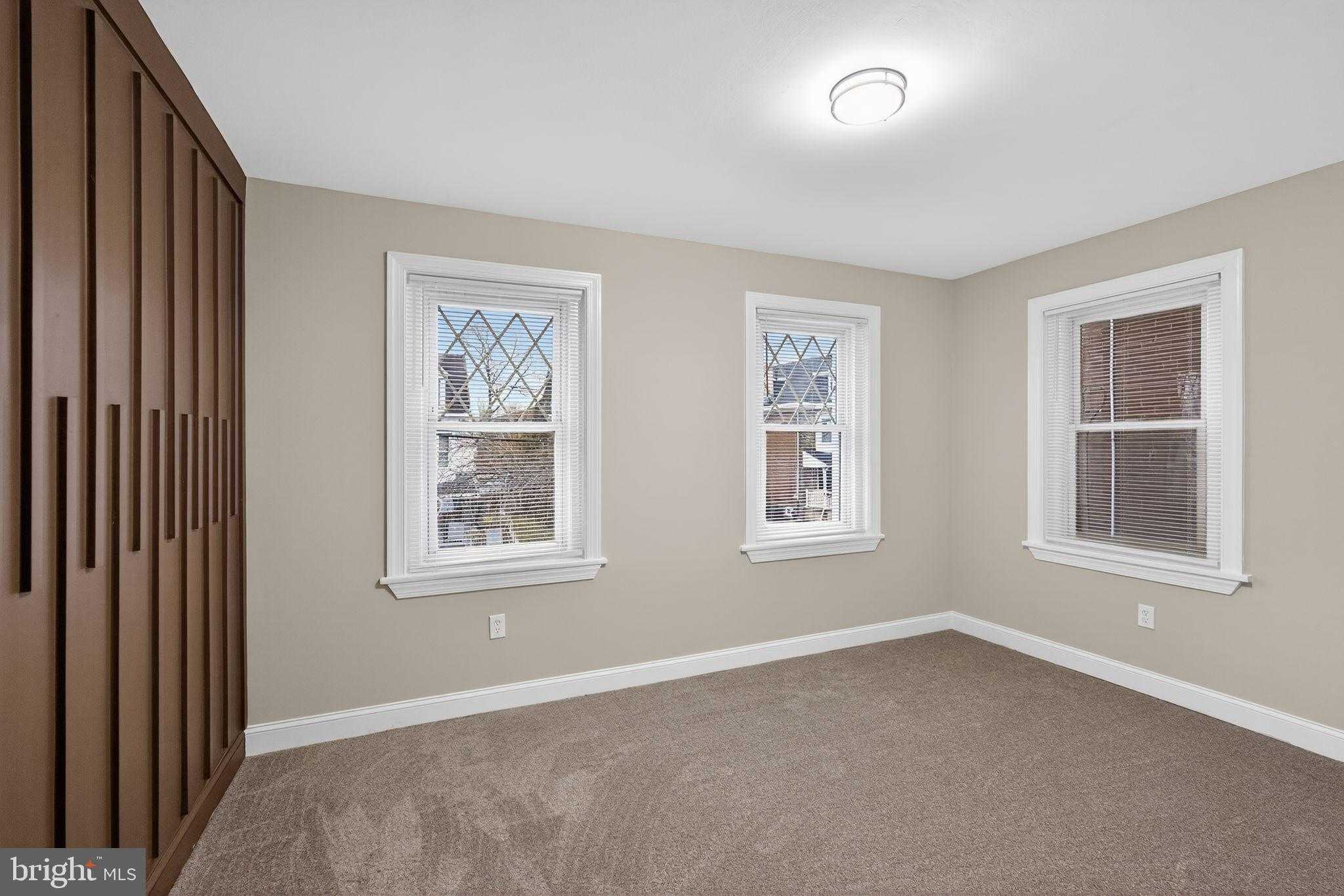 6111 Baynton St photo 18