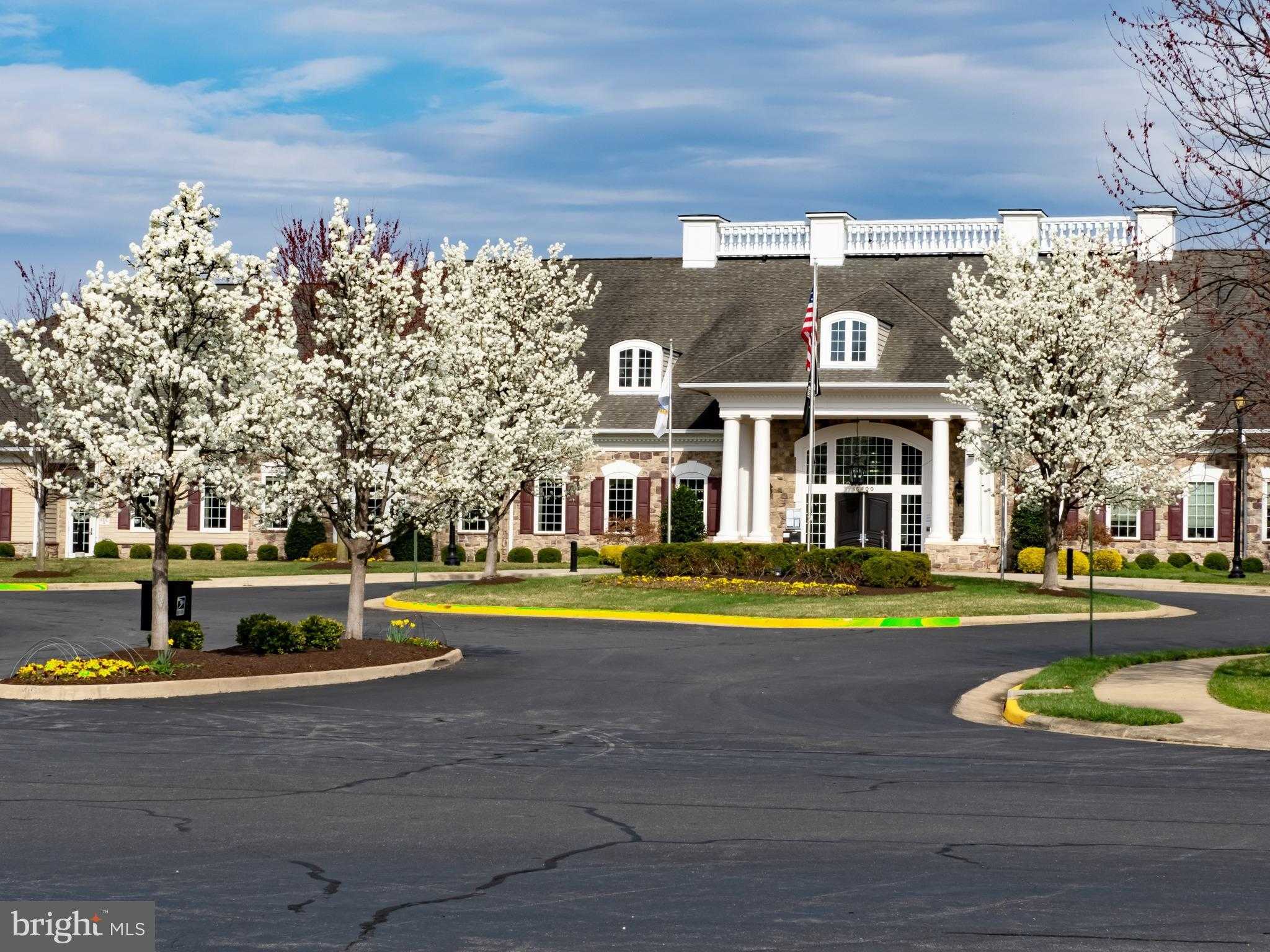 17602 Four Seasons Dr photo 21