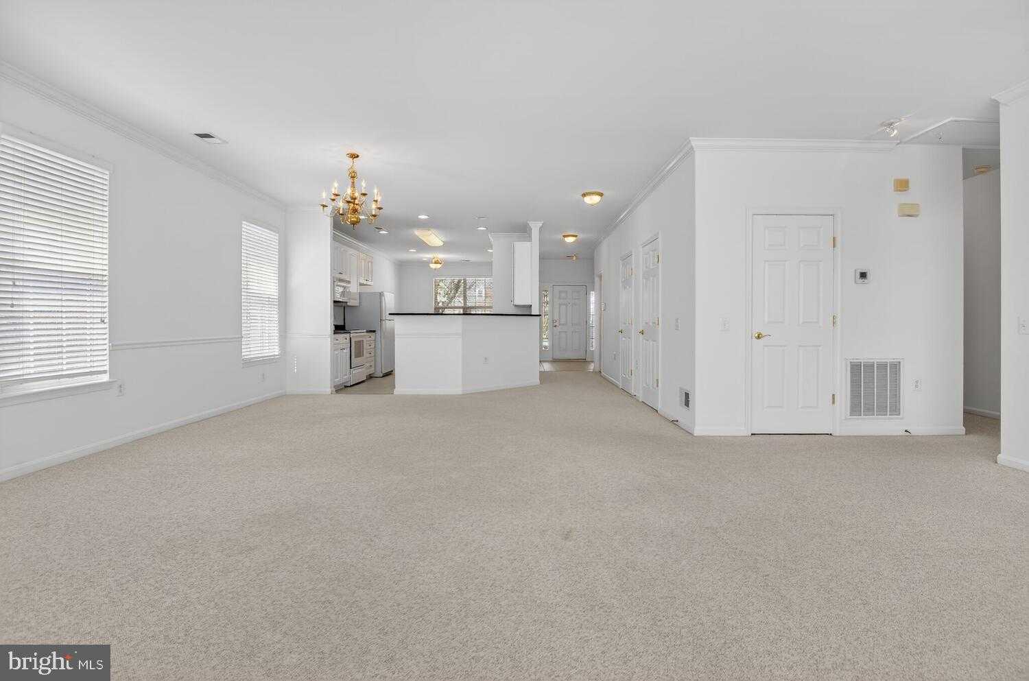 17602 Four Seasons Dr photo 7