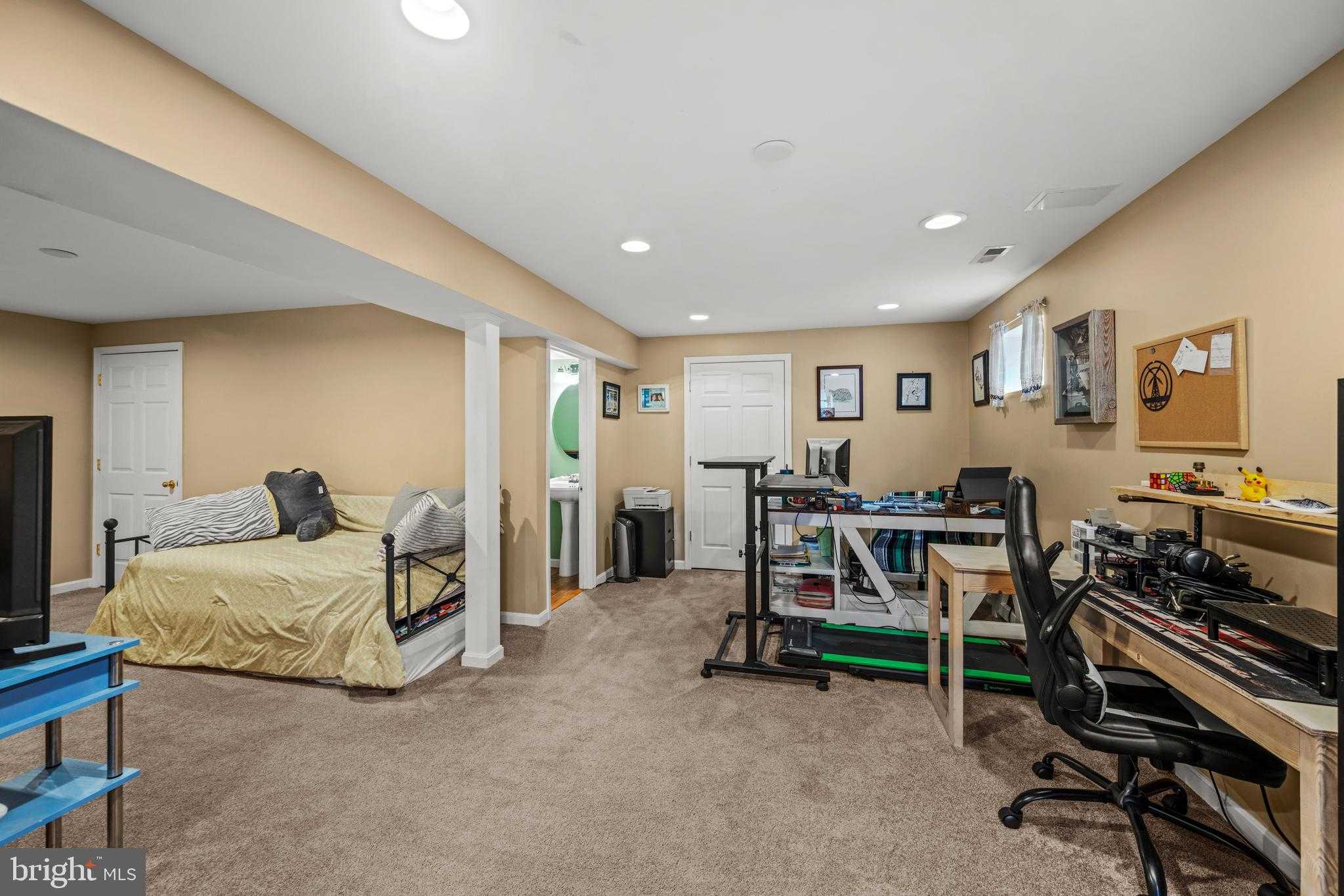 17 Colliery Dr photo 33