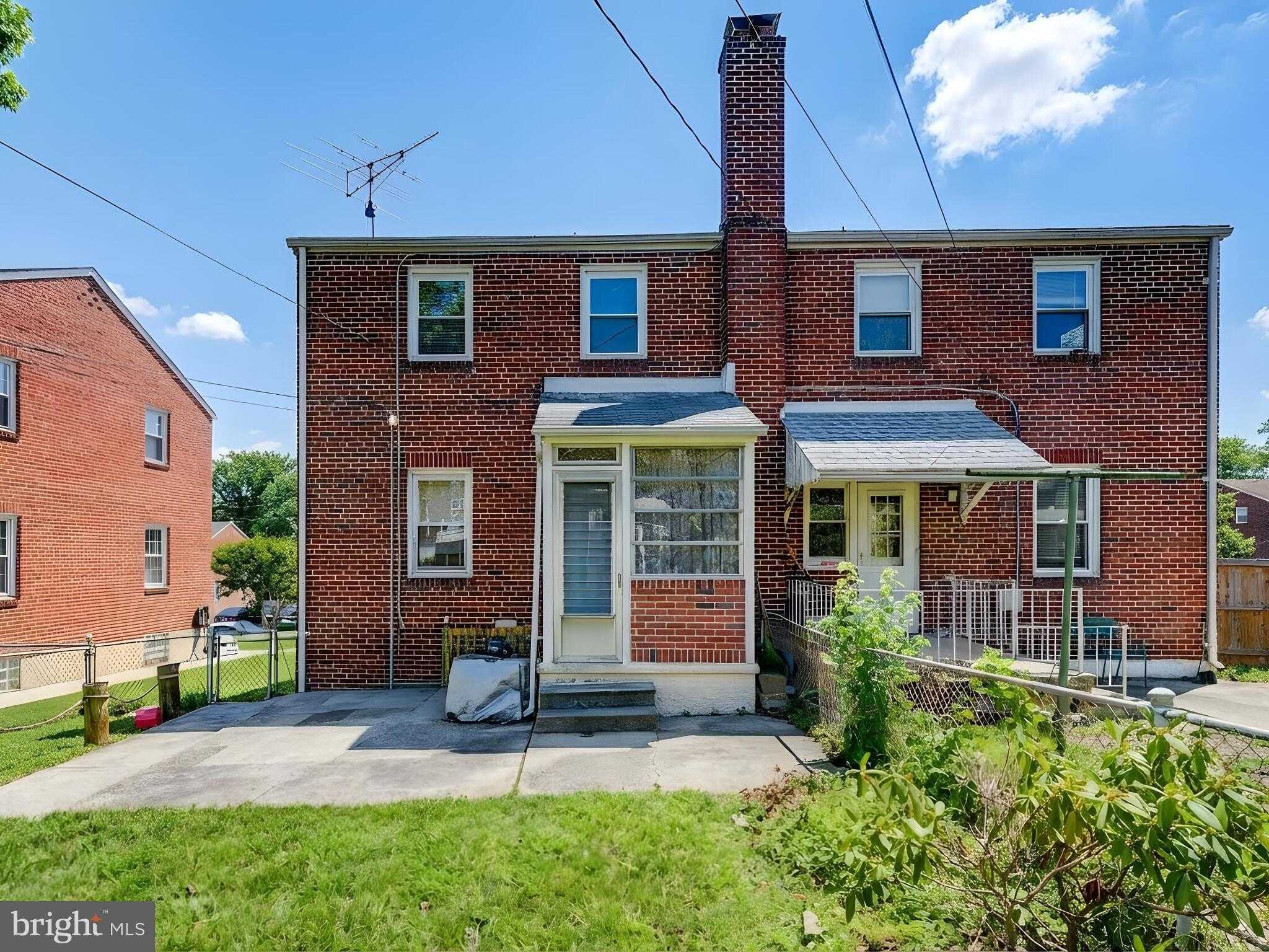 102 Lyndale Ave photo 24