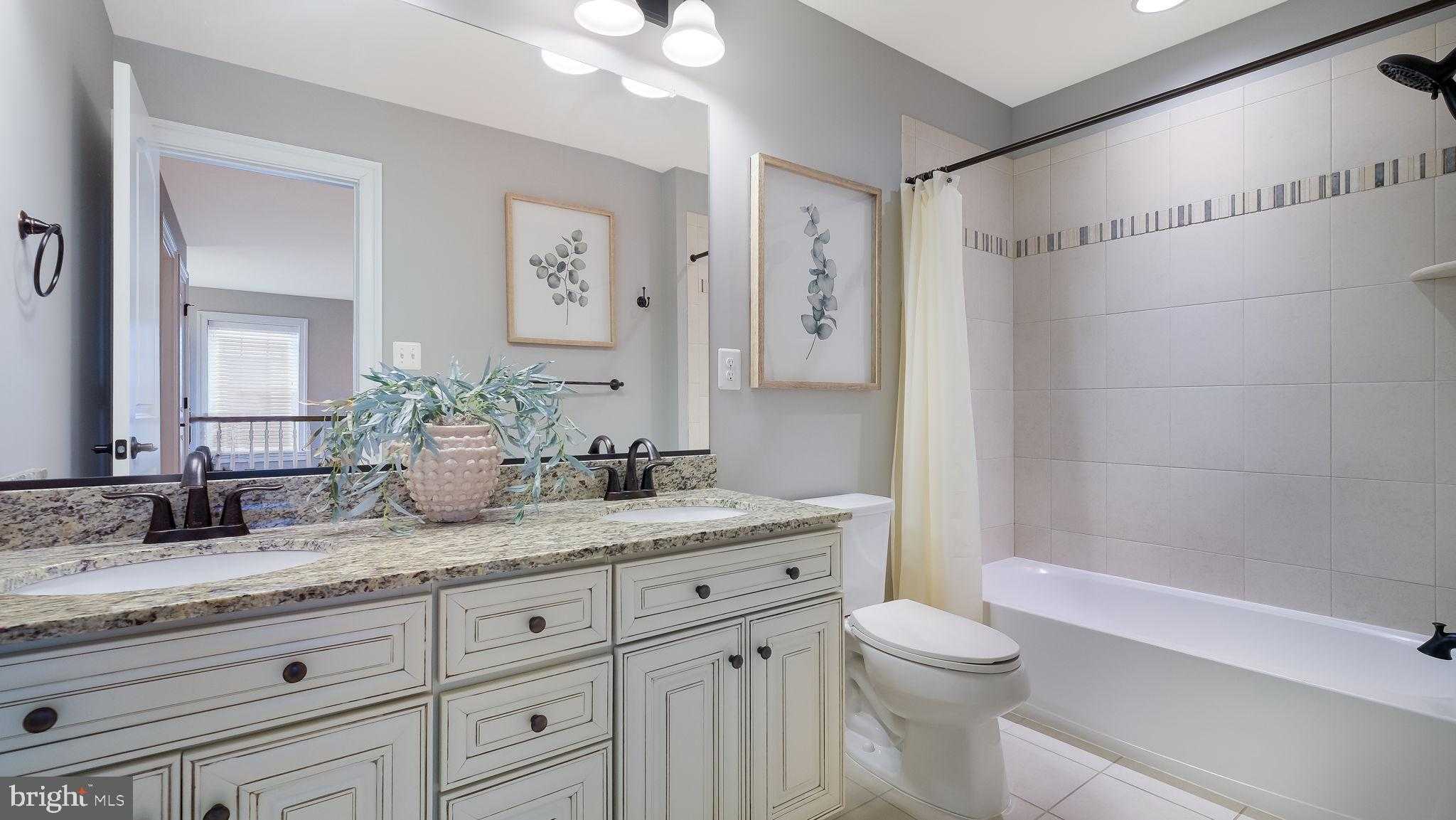 105 Brentwood Ct photo 25