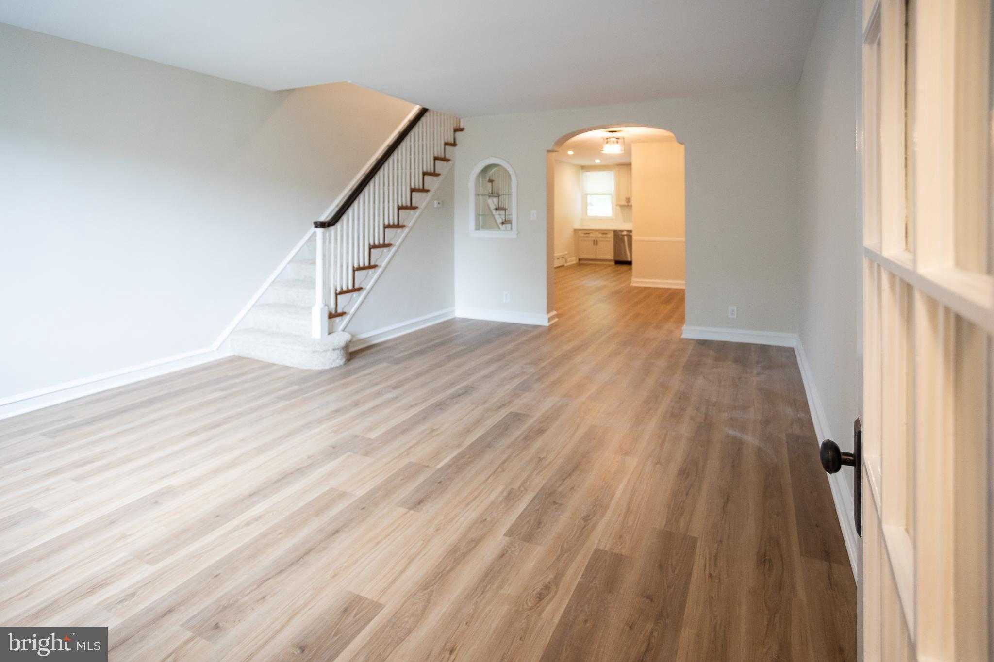 3528 Chippendale Ave photo 3