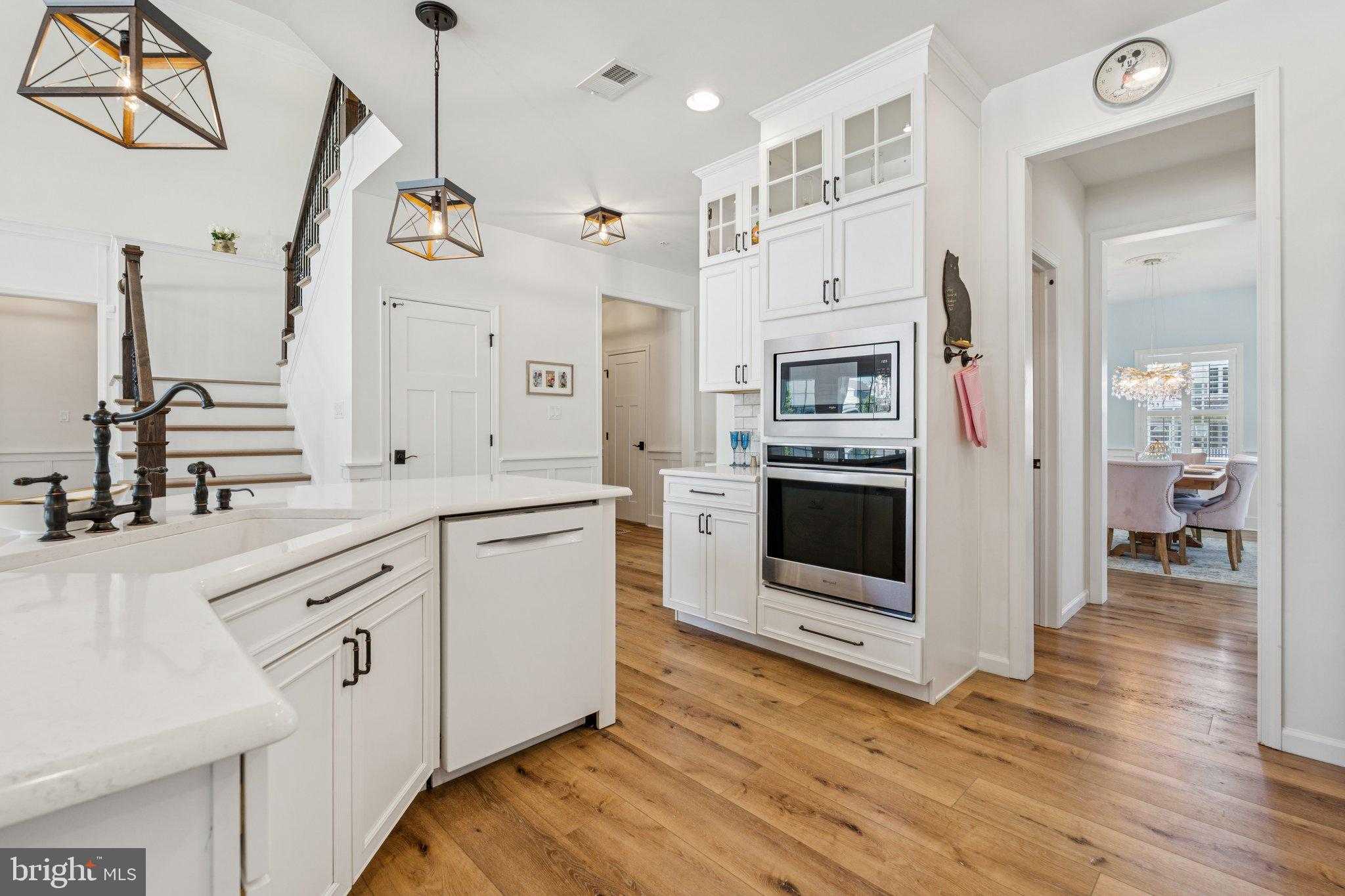 305 Baratheon Ln photo 10