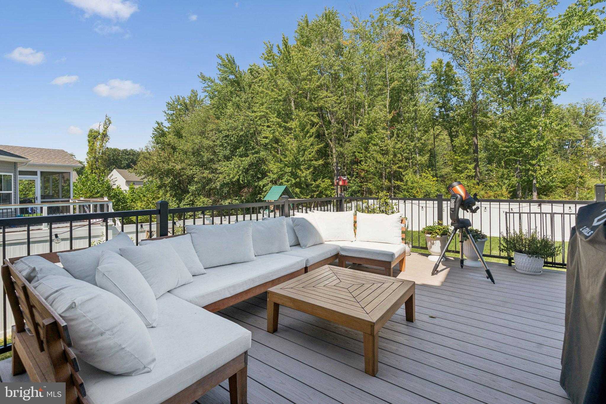 305 Baratheon Ln photo 42