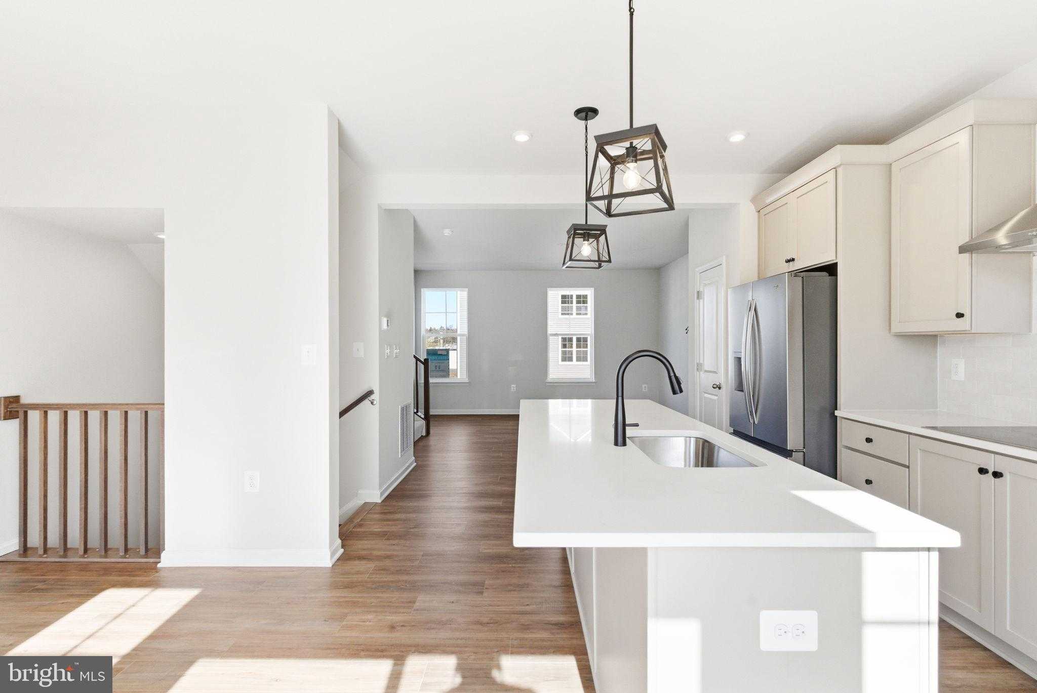 213 Monteith Dr photo 7