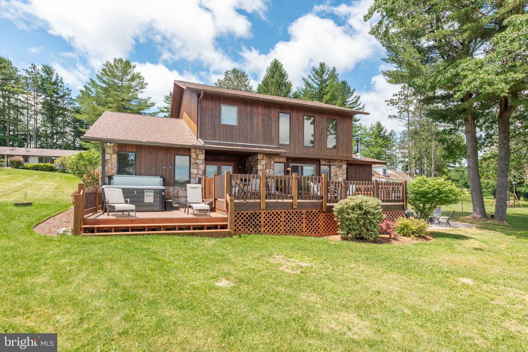 874 White Oak Dr photo 13