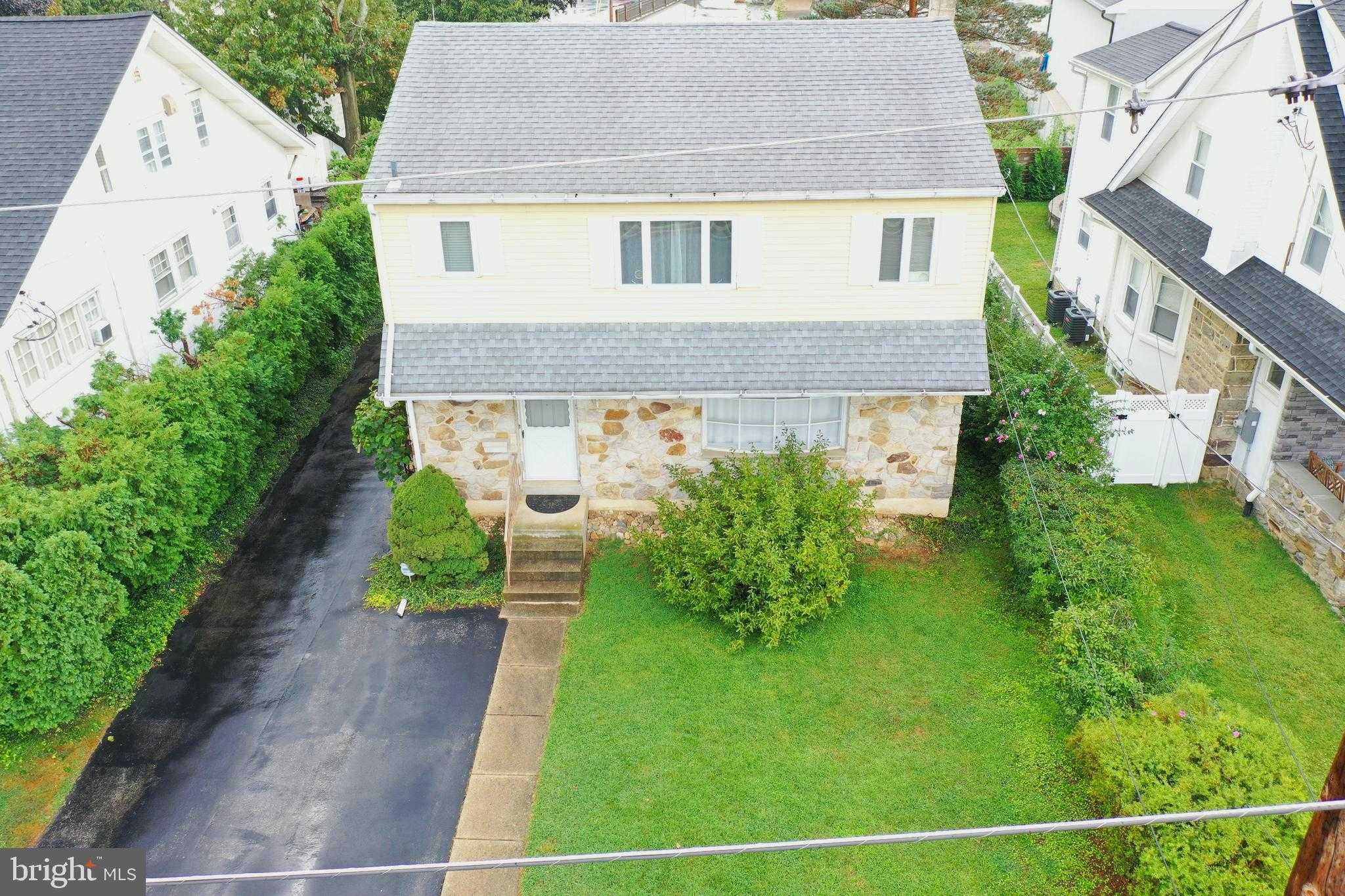 134 Columbus Ave photo 2