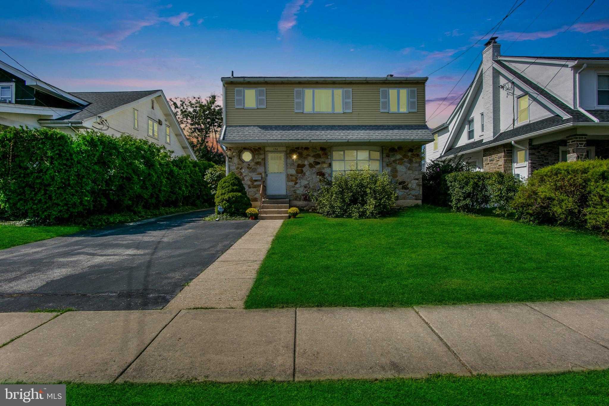 134 Columbus Ave photo 47