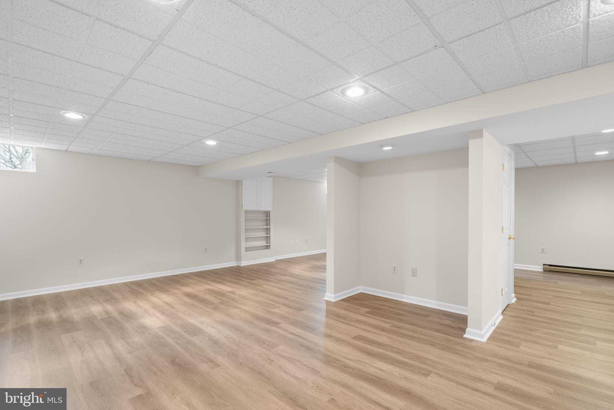 5820 Winegrove CT photo 34