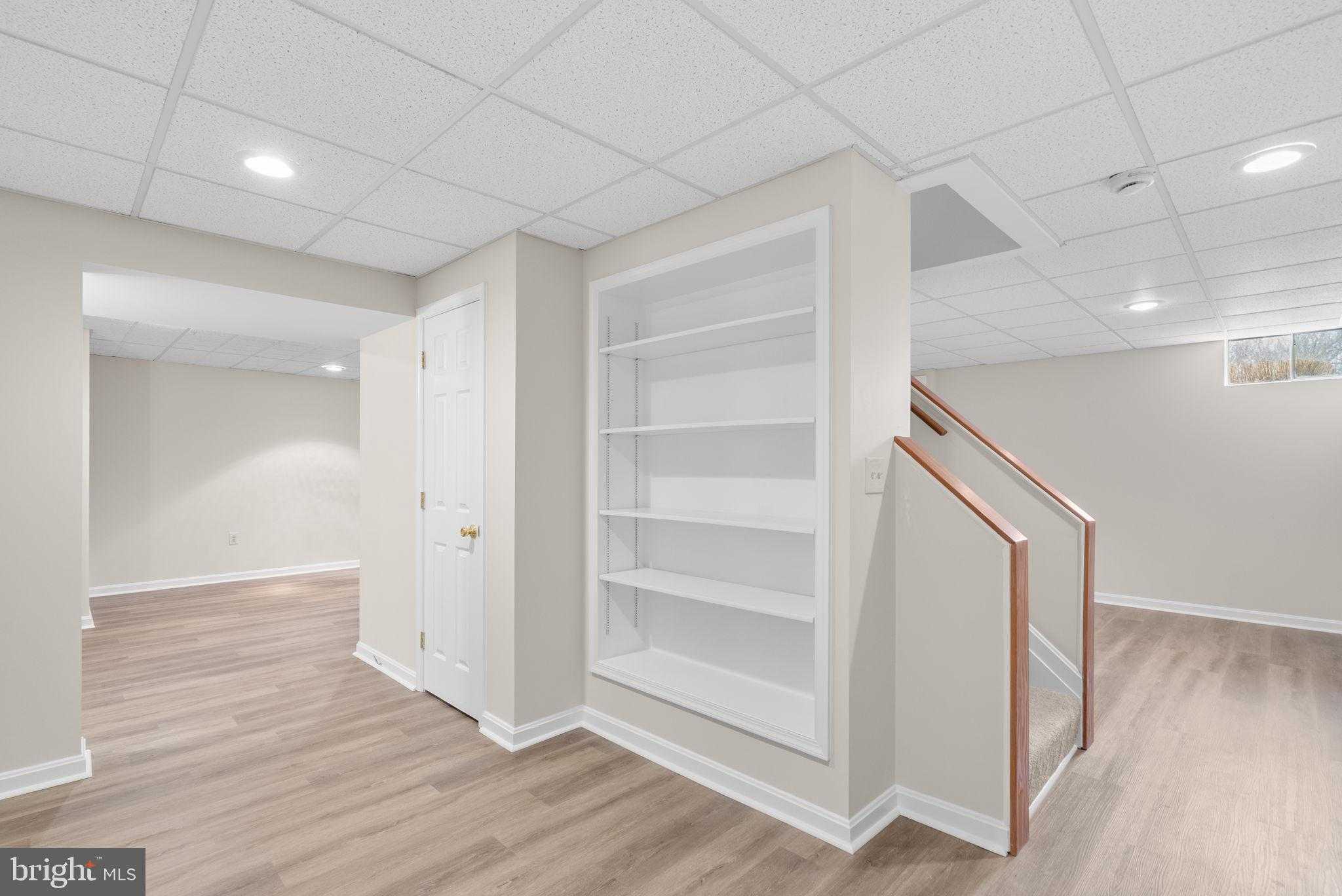 5820 Winegrove CT photo 51