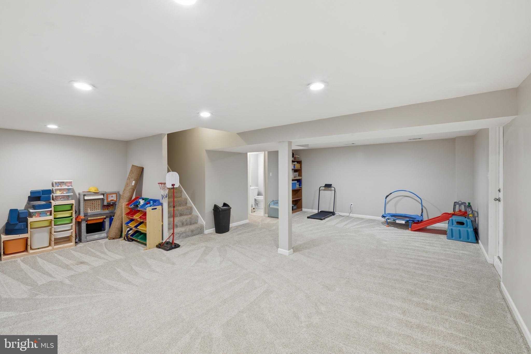 3413 Englemeade Rd photo 34