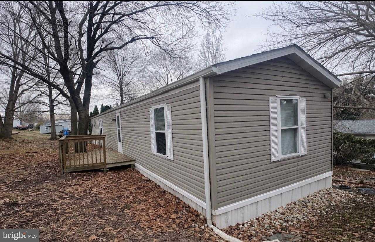 910 Lakeview Dr photo 18