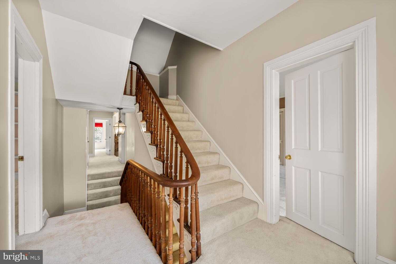 28923 ISLAND CREEK ROAD photo 48