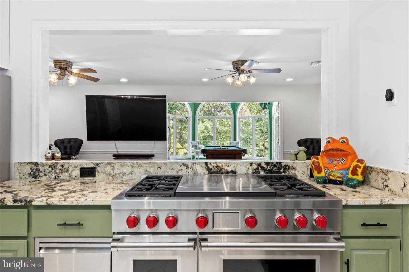 6360 Tennis CT photo 40