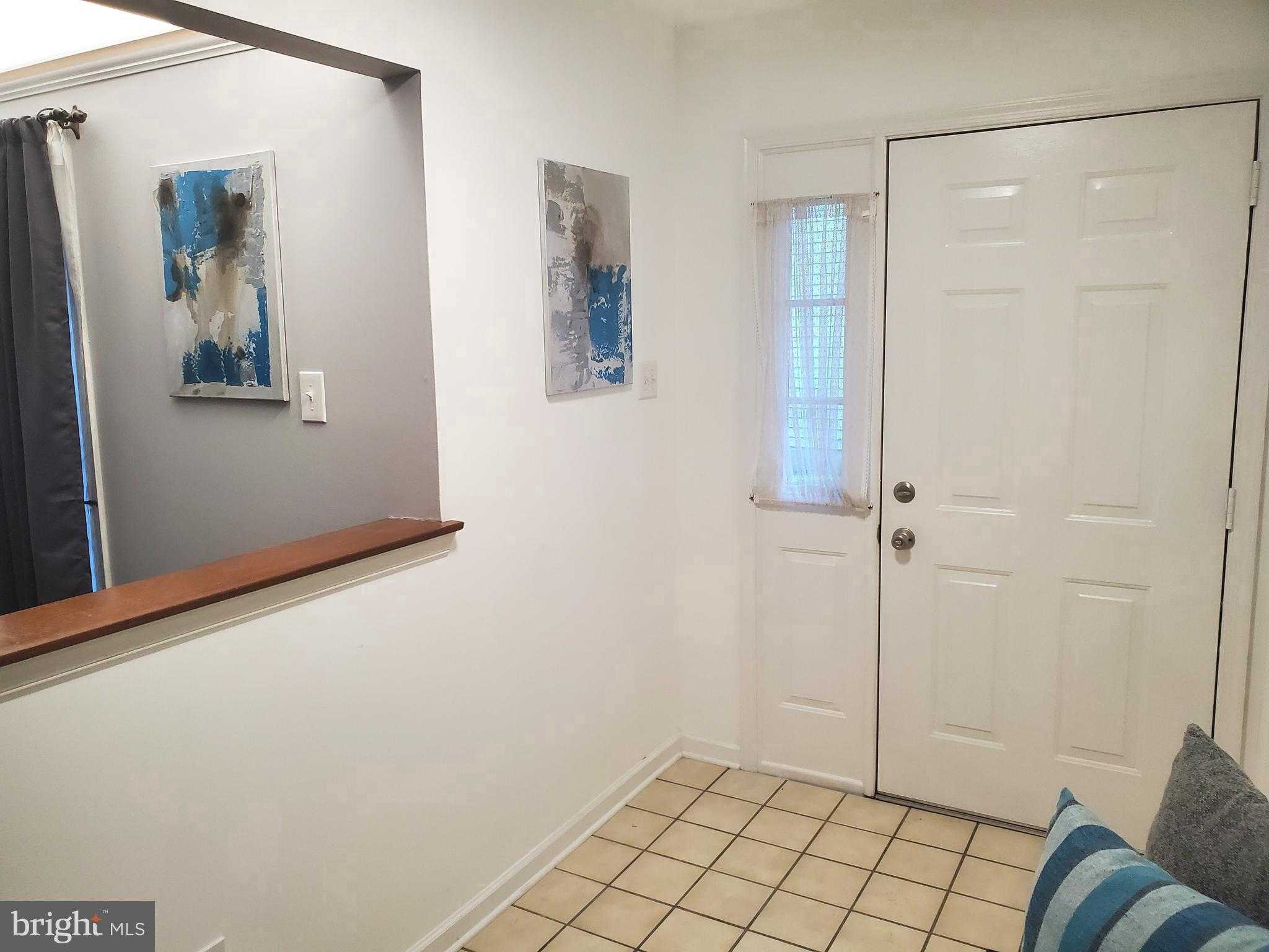 178 S Orchard Ave photo 5