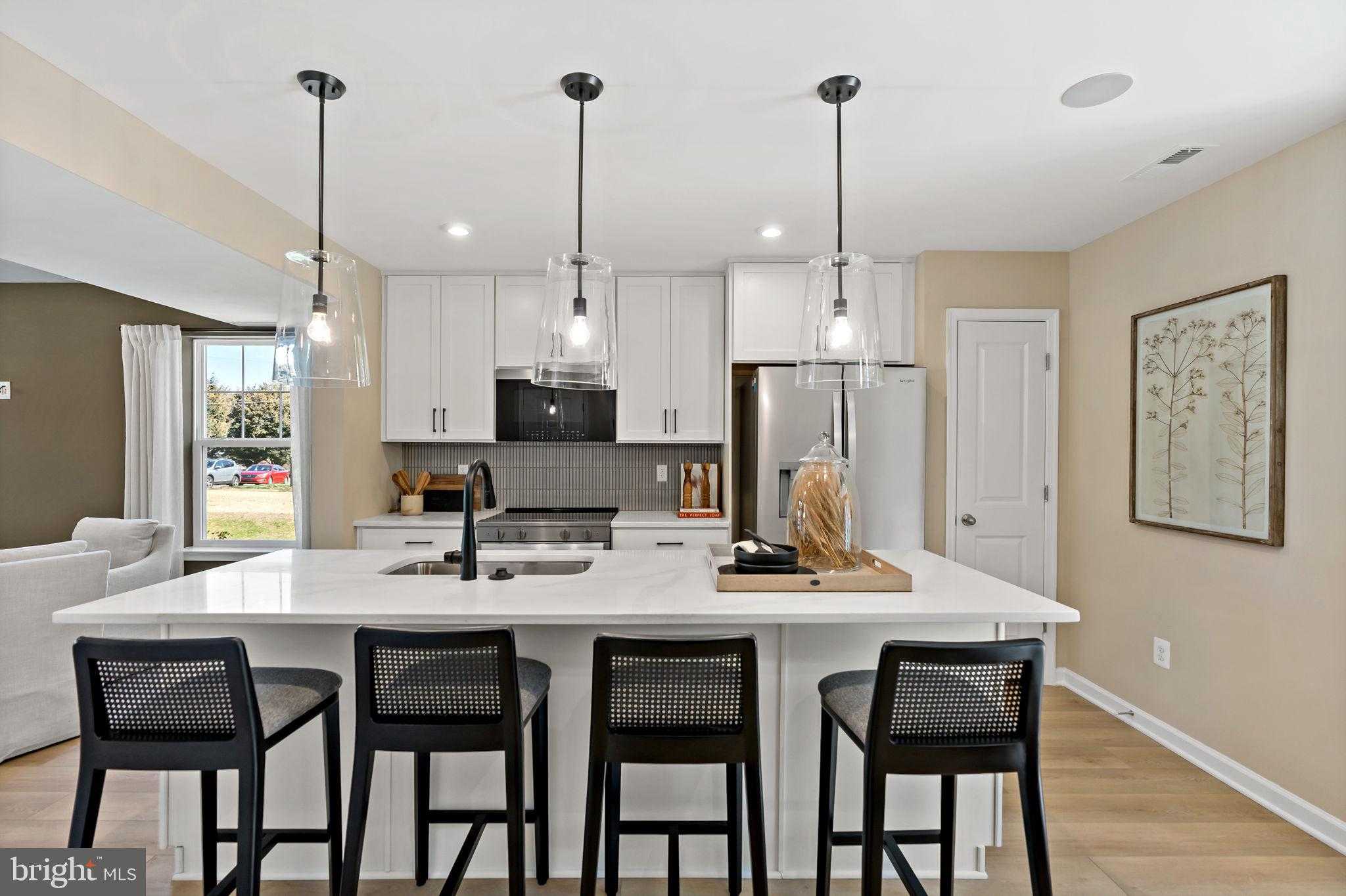 100 Music Ct photo 4