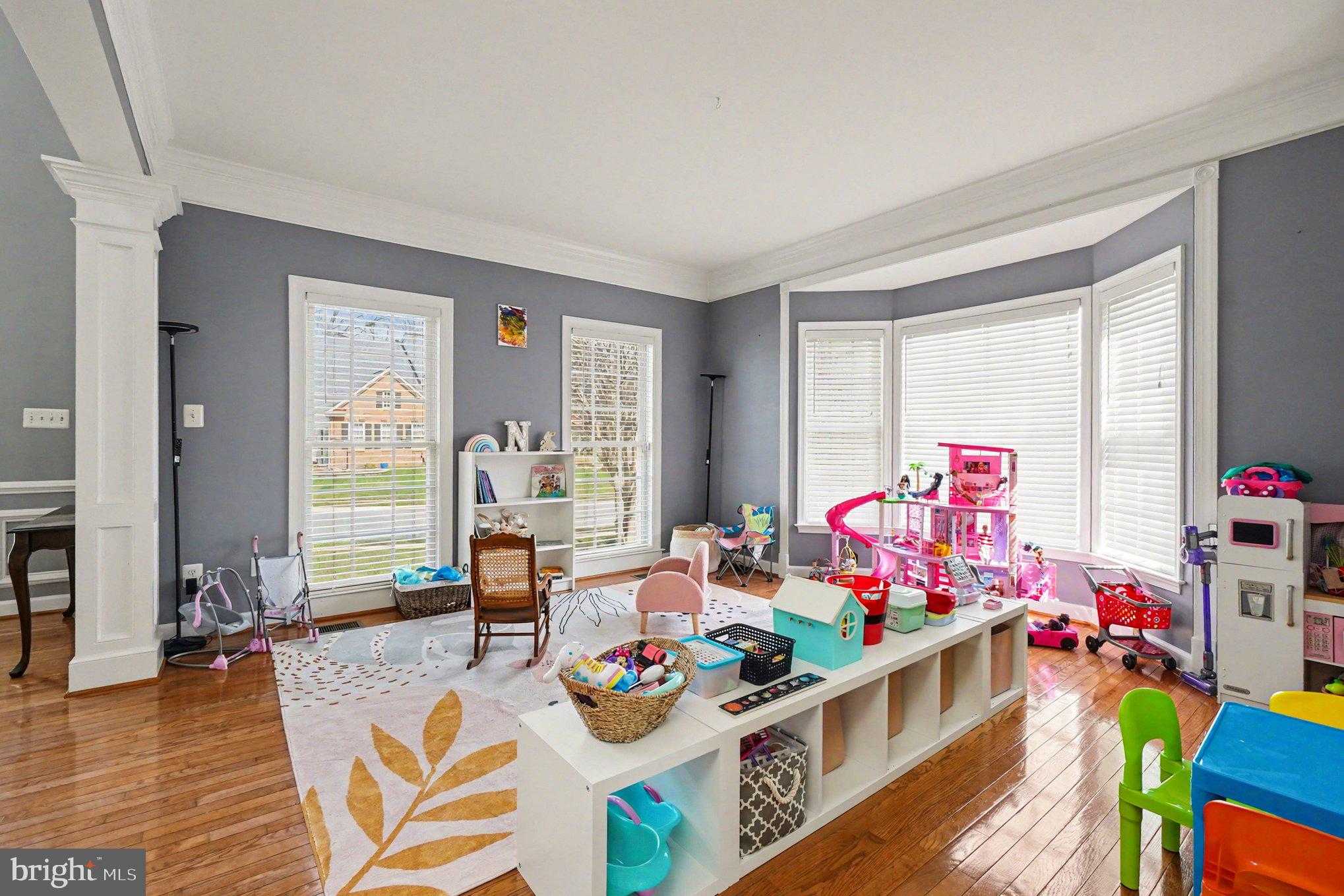 1122 Oak Tree Dr photo 10