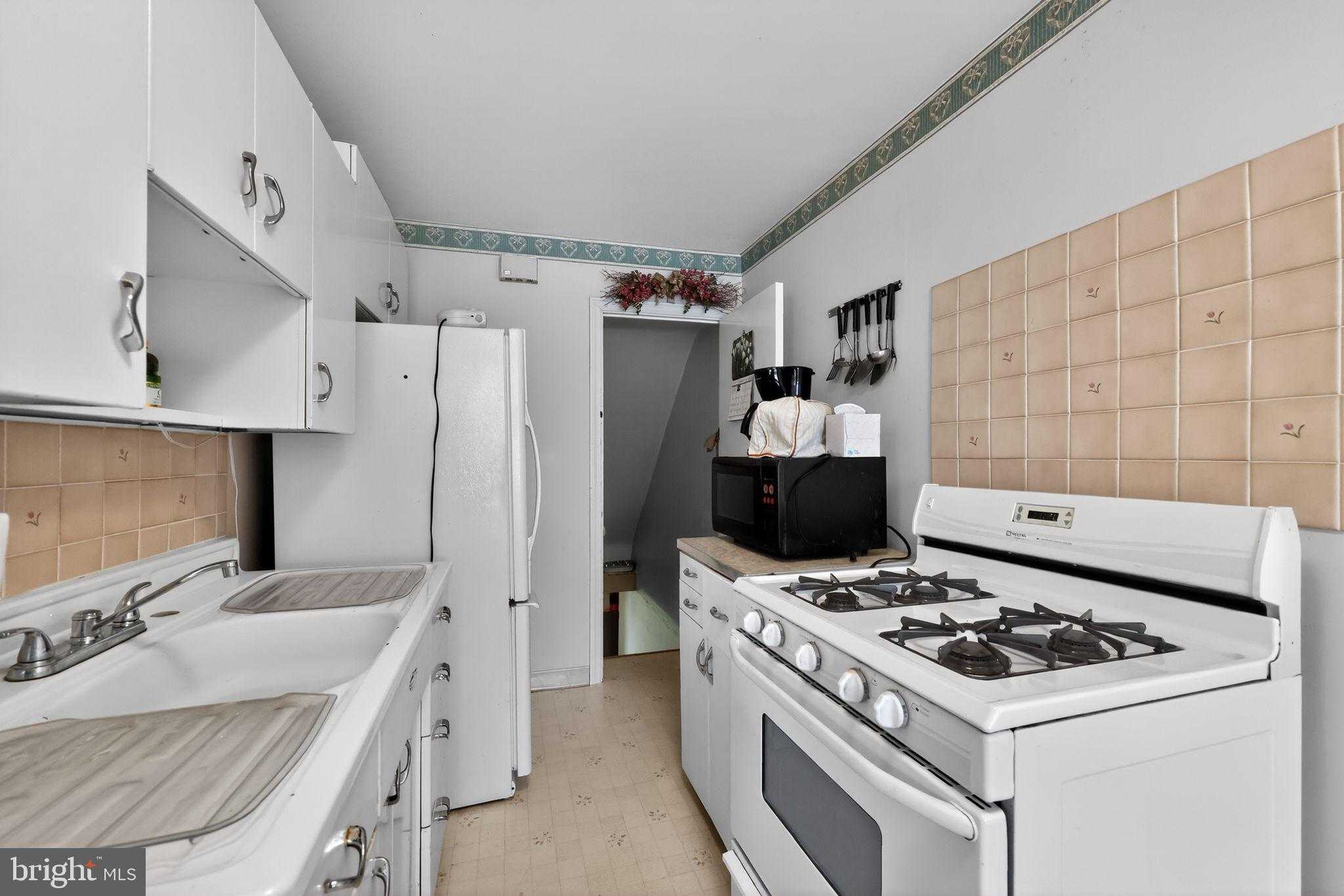 5909 Ella St photo 11