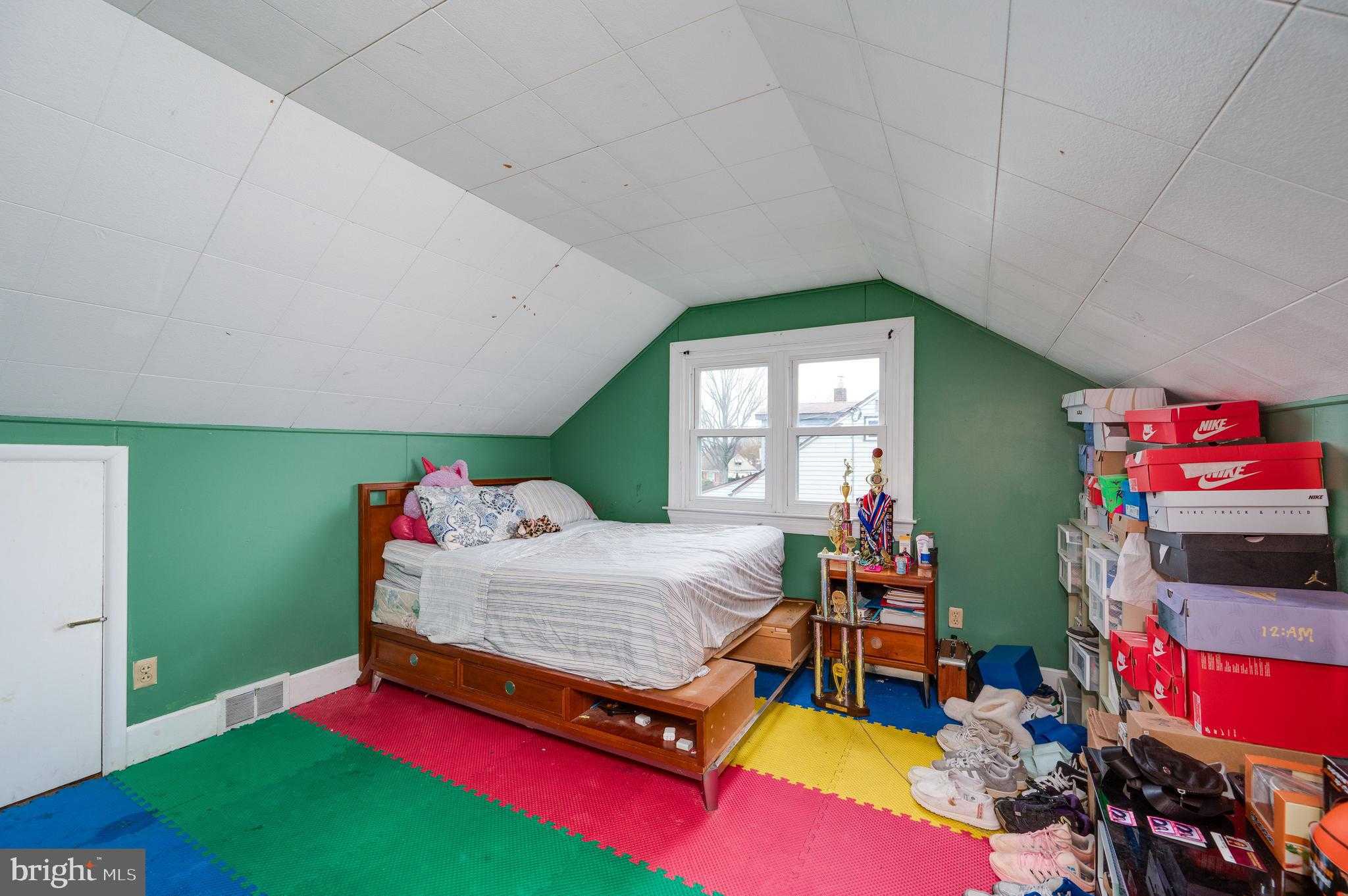 511 Grill Ave photo 21