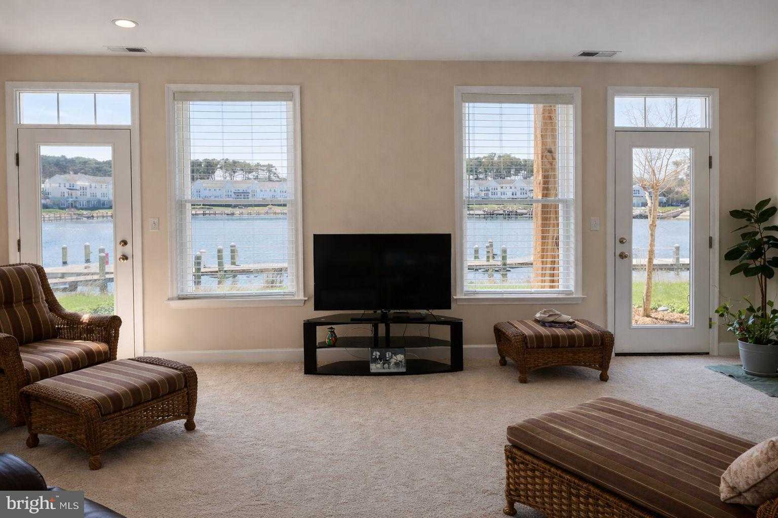 10900 Holystone Ln Unit 402 photo 7