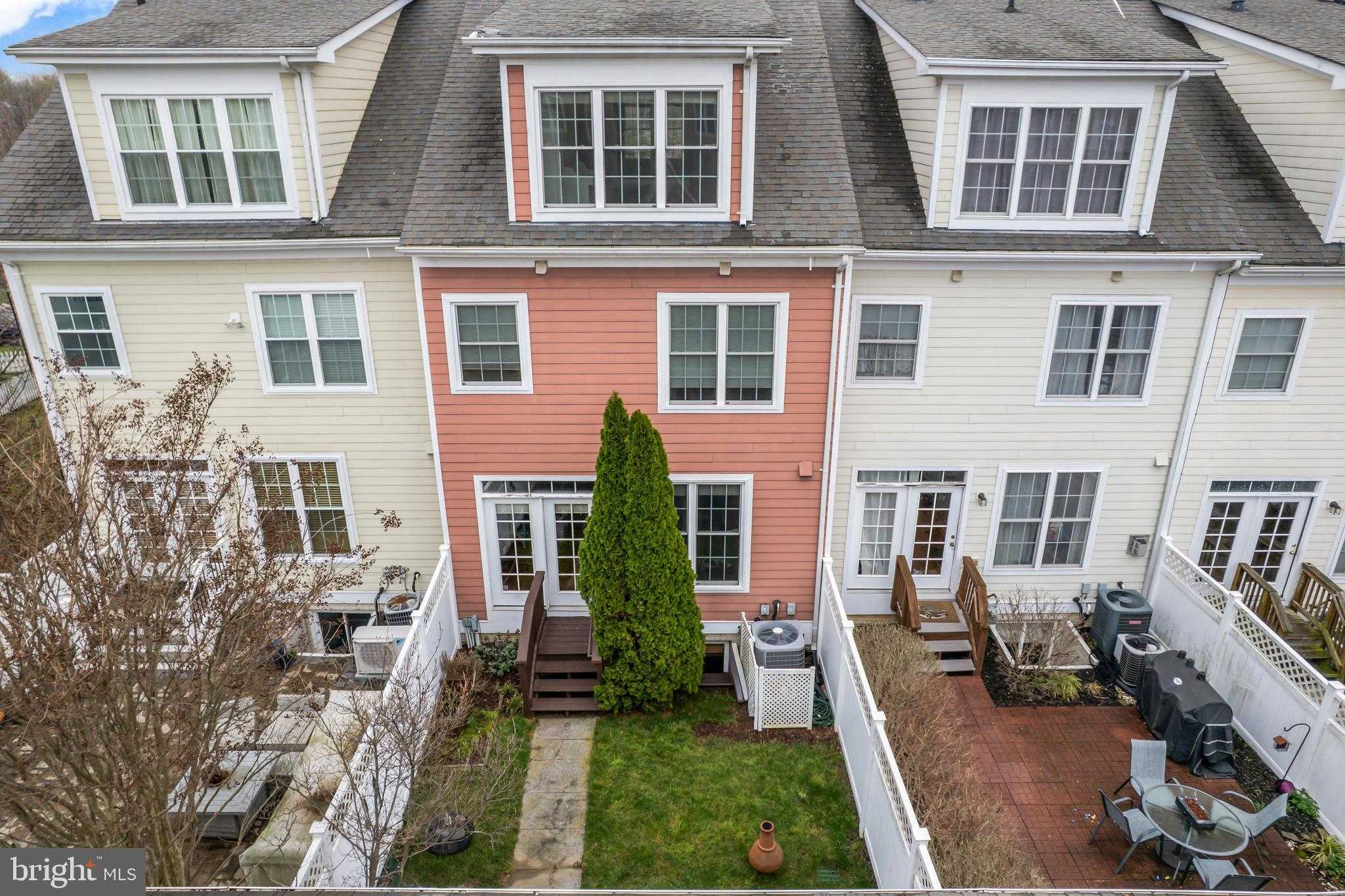 3838 Carriage Hill Dr photo 61