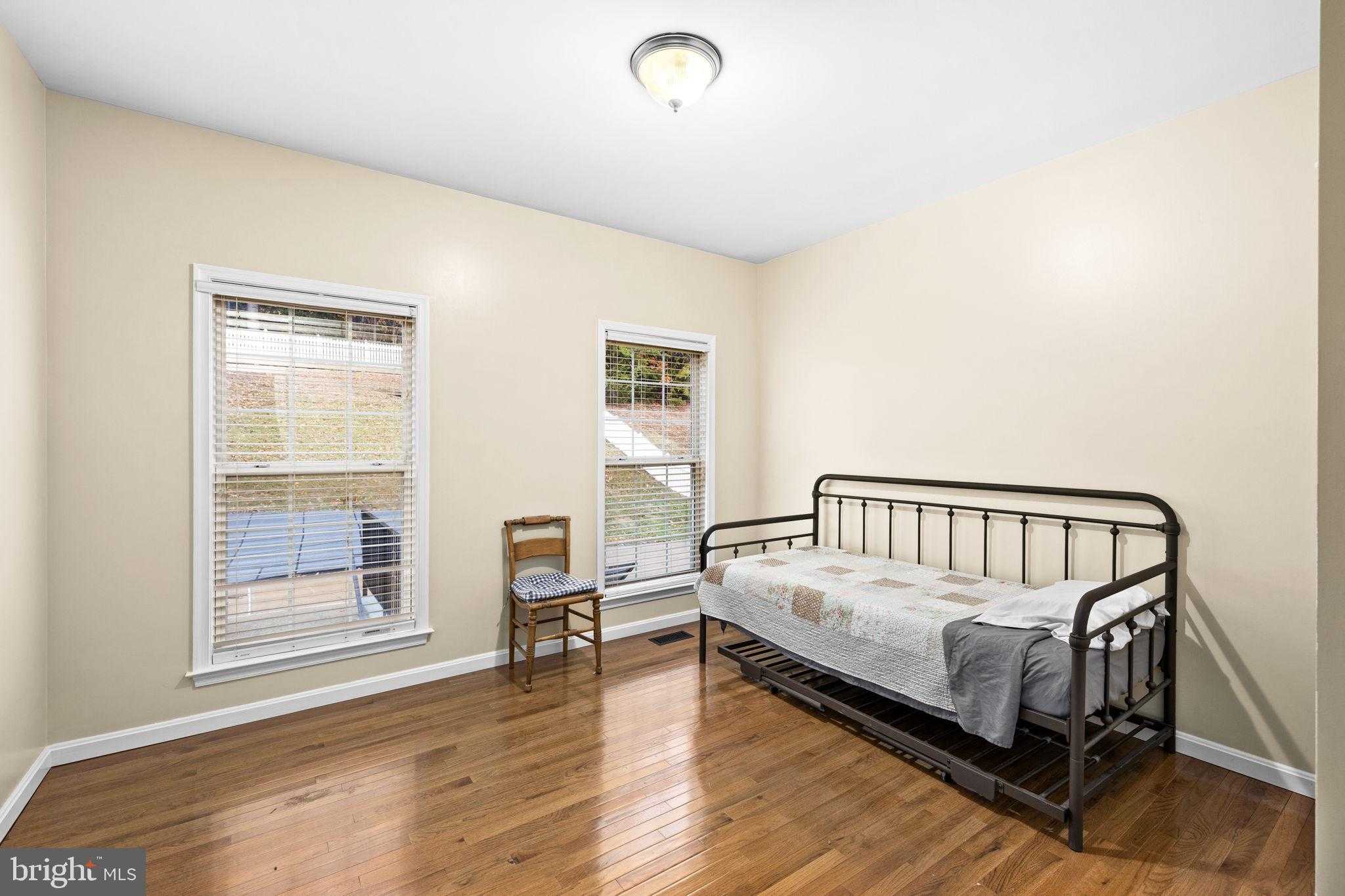 5 Basket CT photo 27