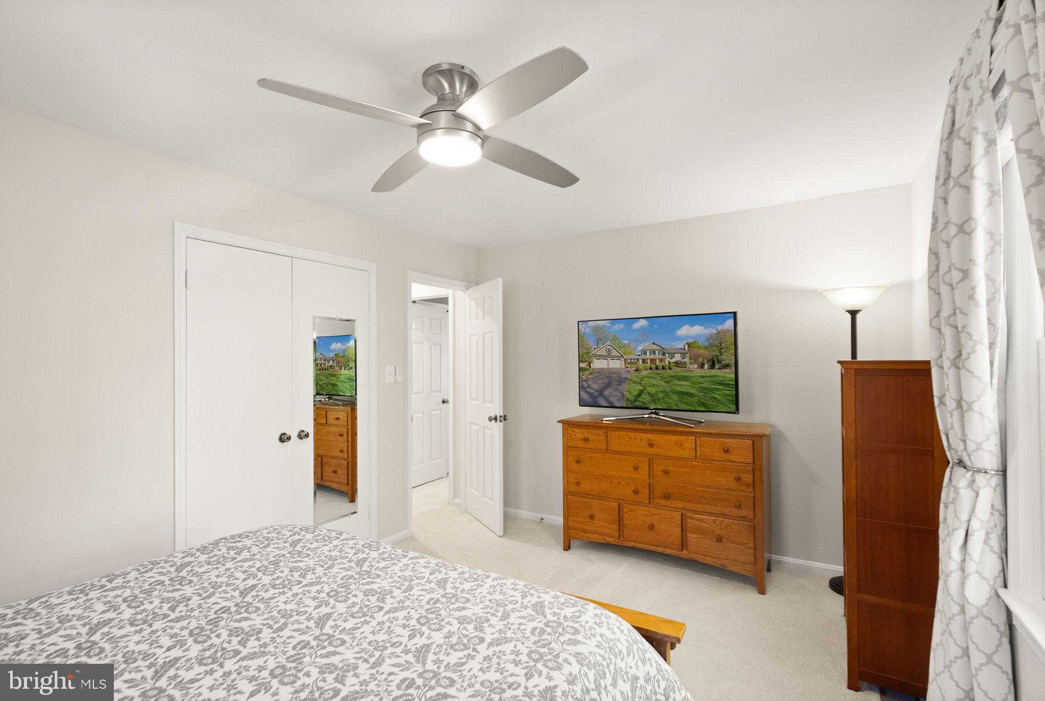 11809 Wayland St photo 45