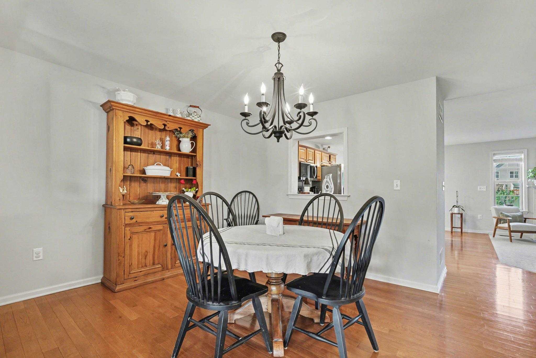 1804 Vista Dr photo 8