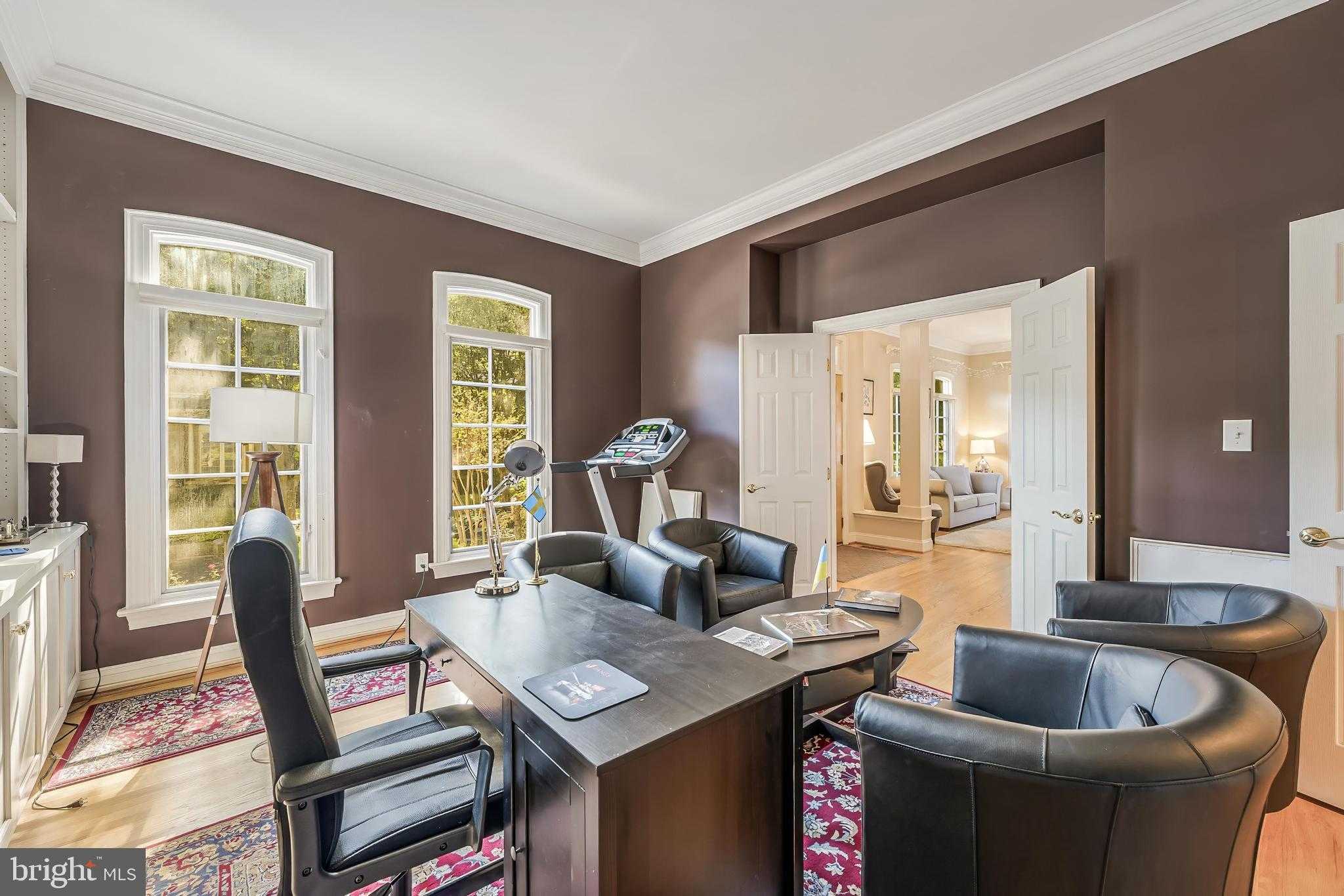 7405 Old Maple Sq photo 13