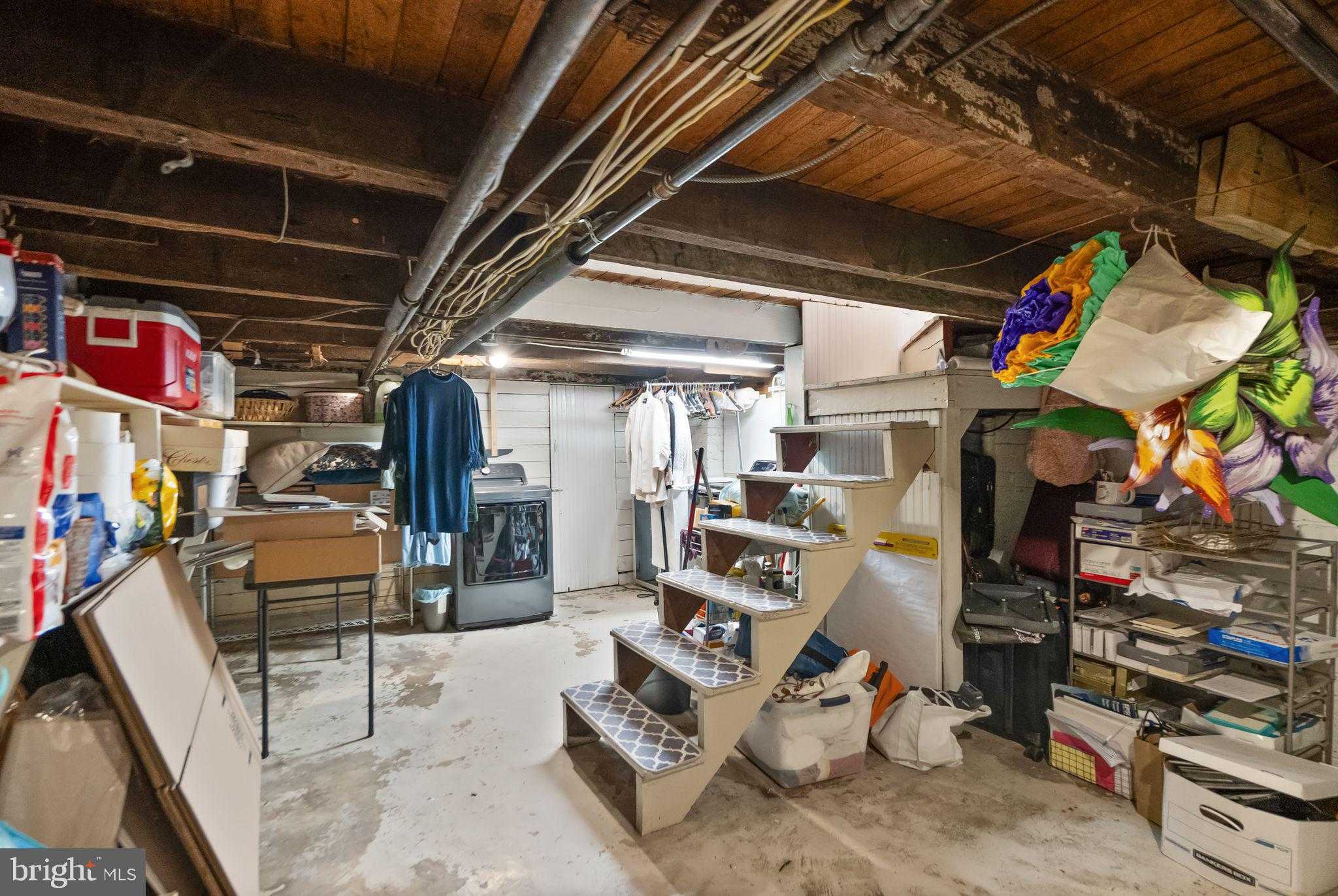 112 Prince St photo 41