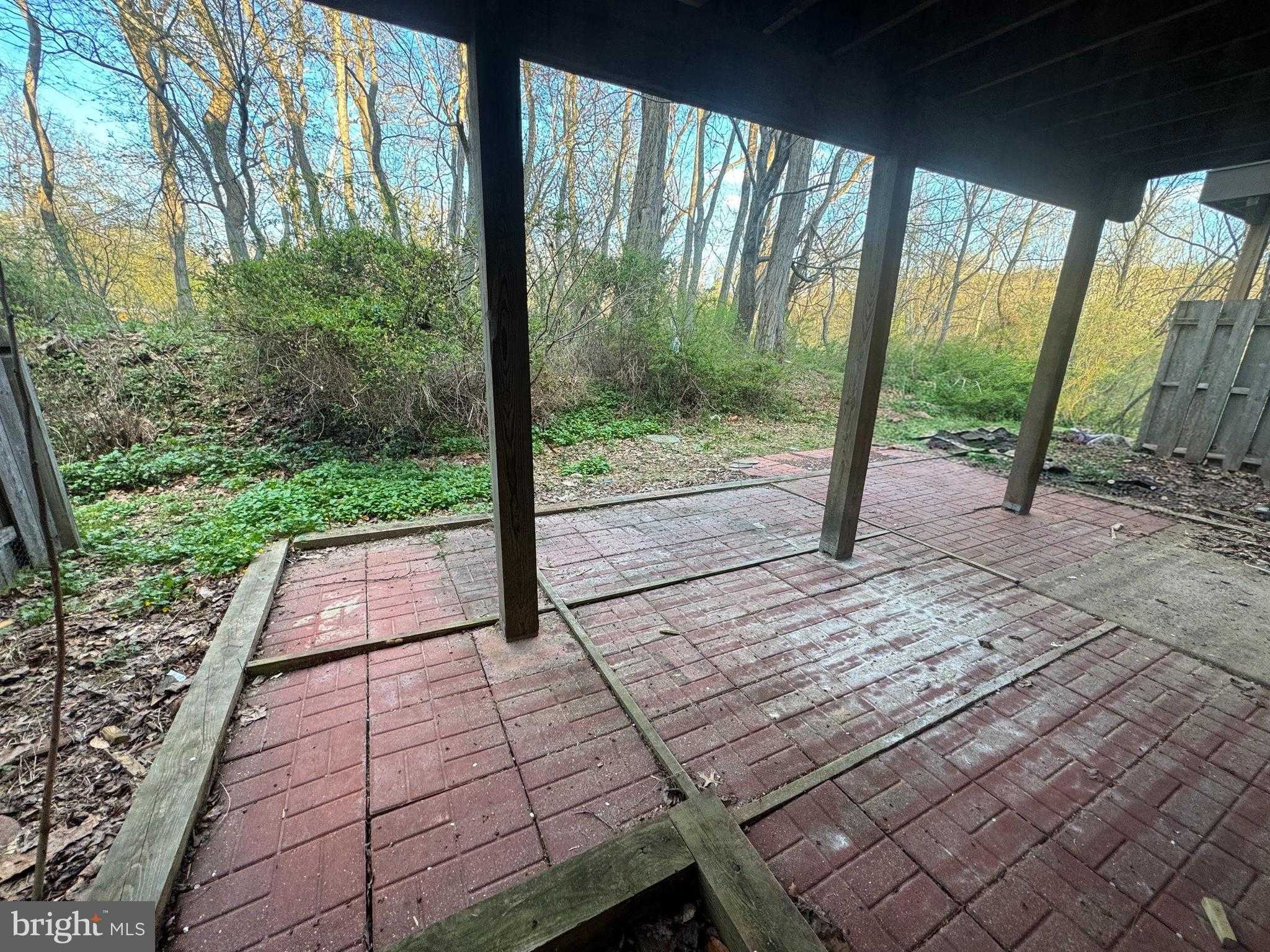 9 E Ridge Mews photo 27