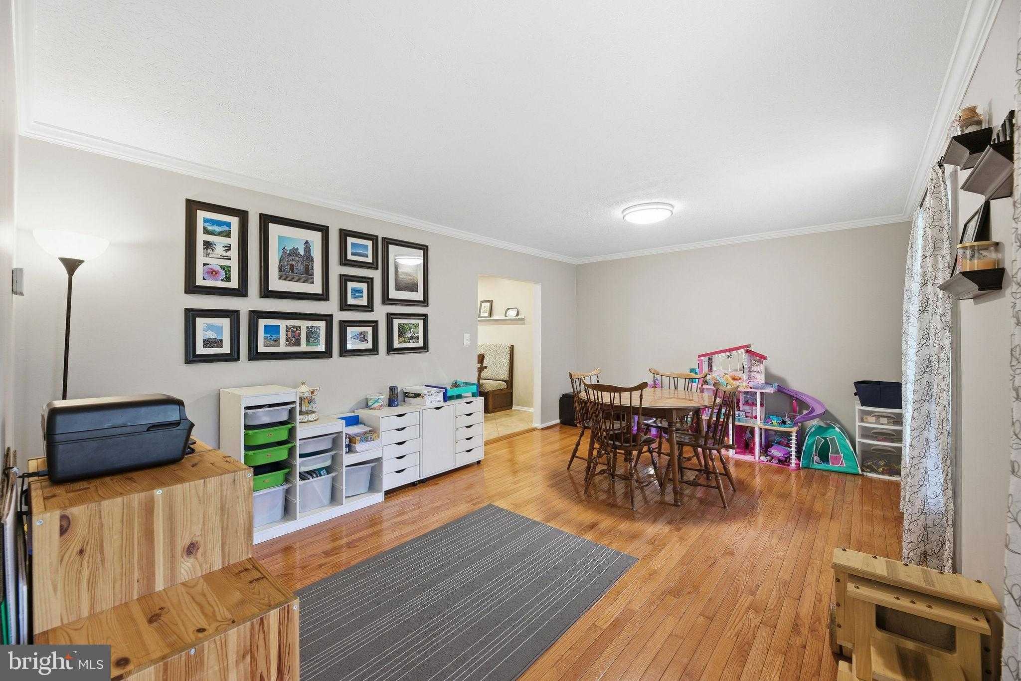 5209 Grenock Dr photo 21