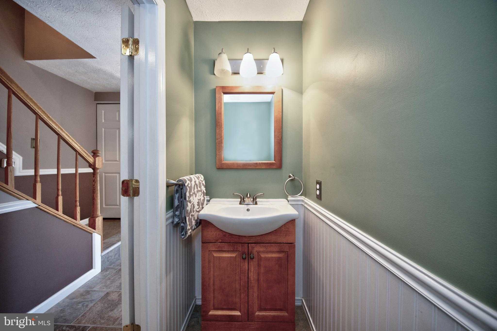 2802 Haddaway CT photo 19