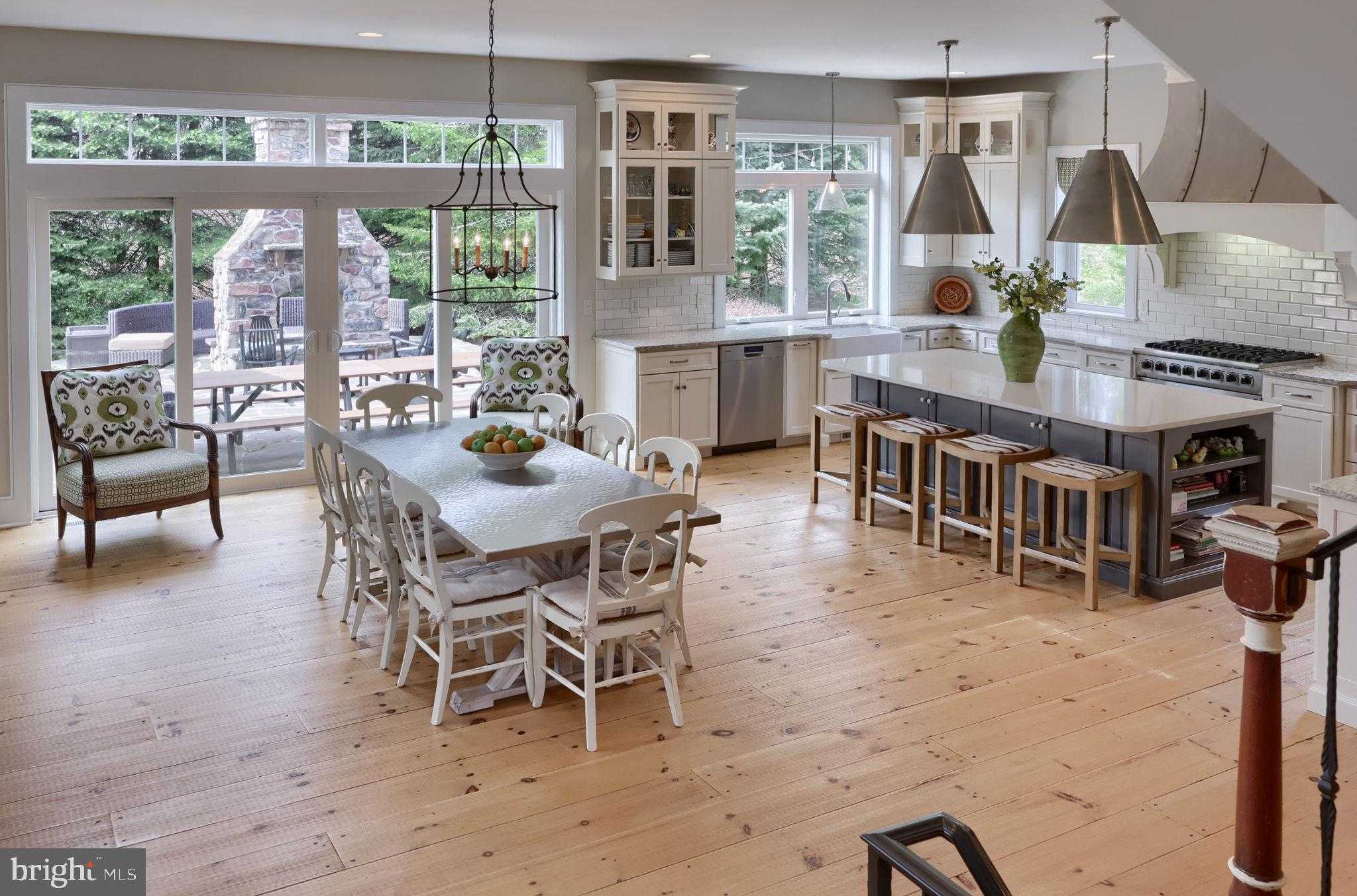 841 Stracks Dam Rd photo 31