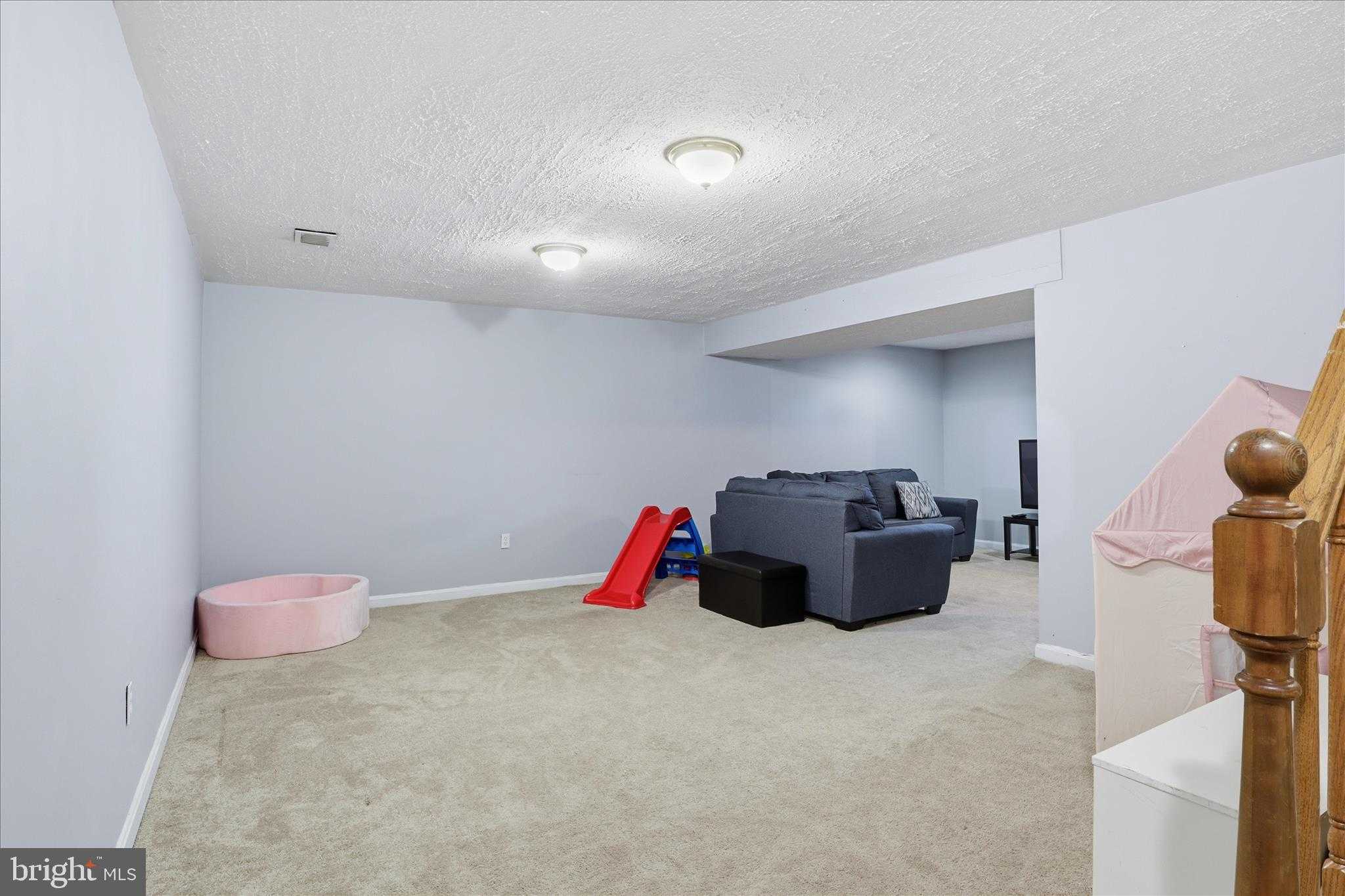 9634 Branchview Ln photo 32