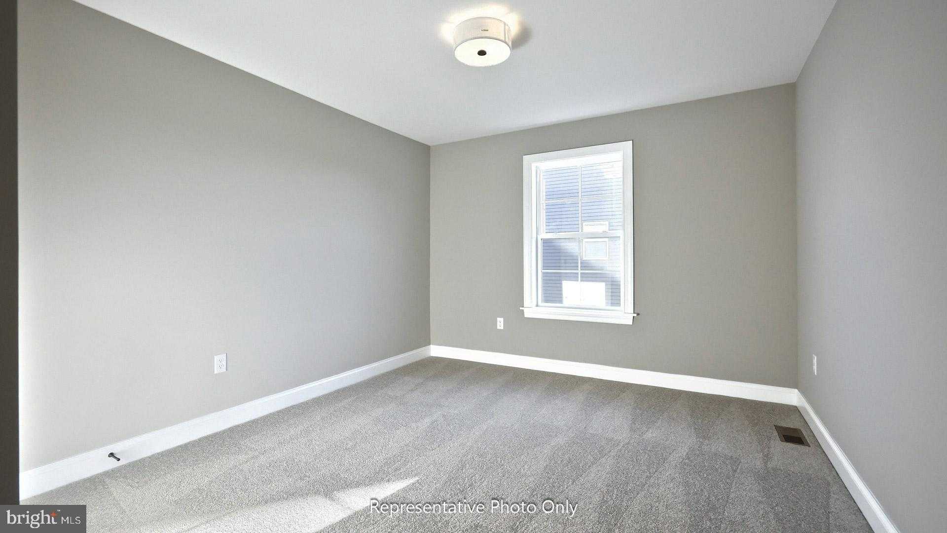 51 Washington Rd photo 29