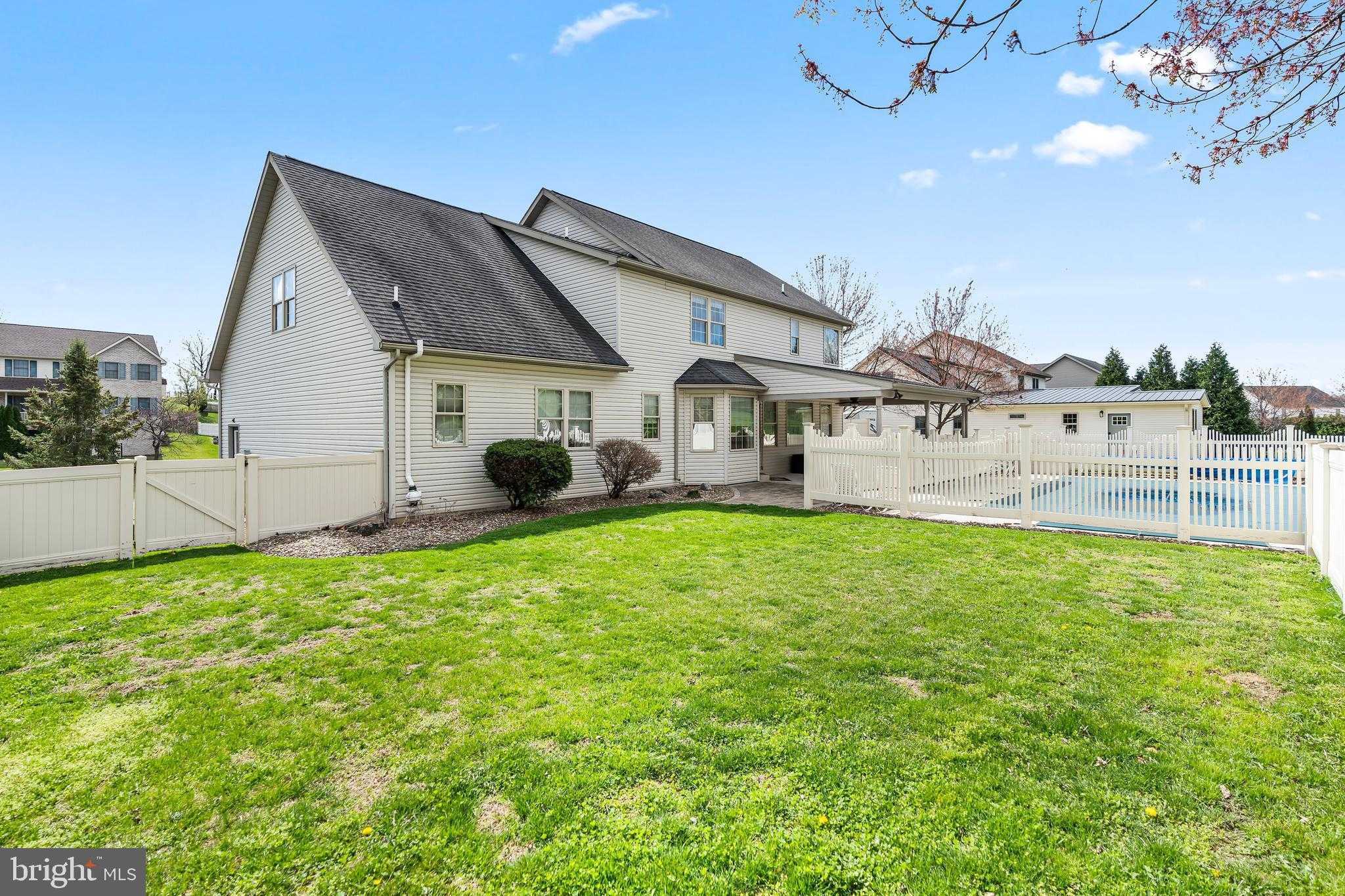 1831 Bell Ave photo 59