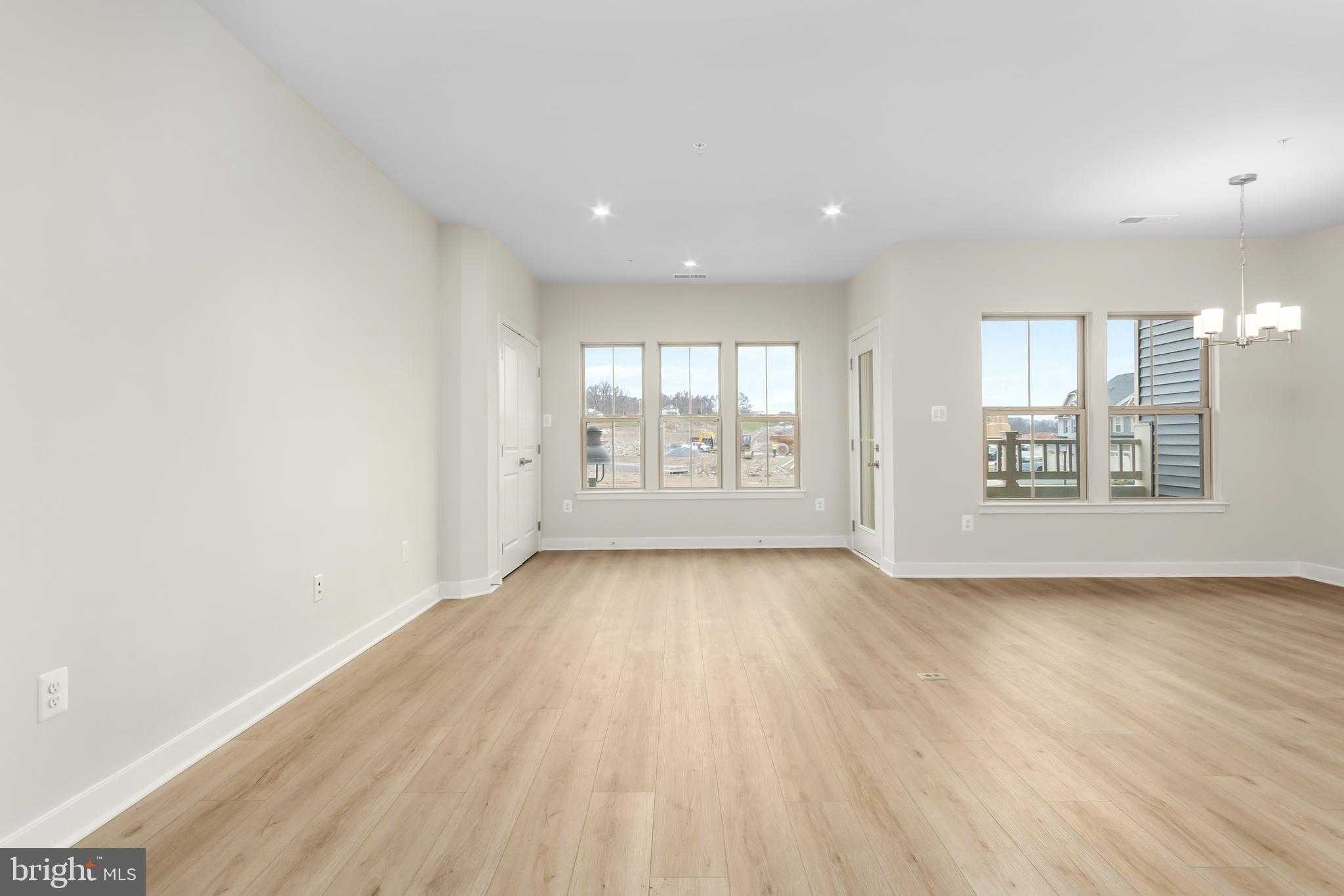 9935 Sofield Pl # 201 photo 21