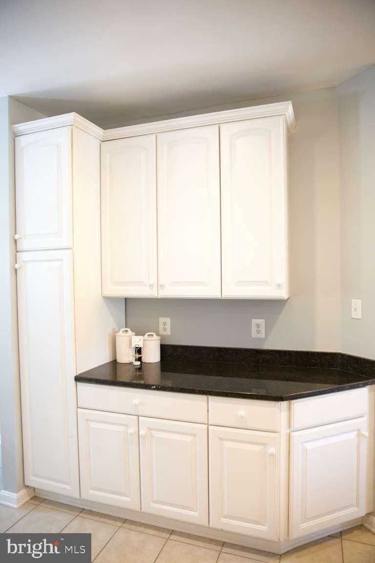 513 Oyster Bay Pl photo 7