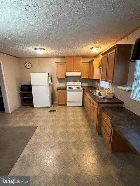 132 Powell Ln photo 15