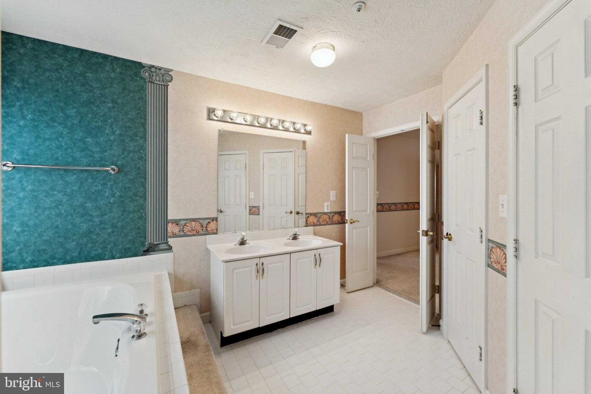 11005 Ibis Ln photo 33