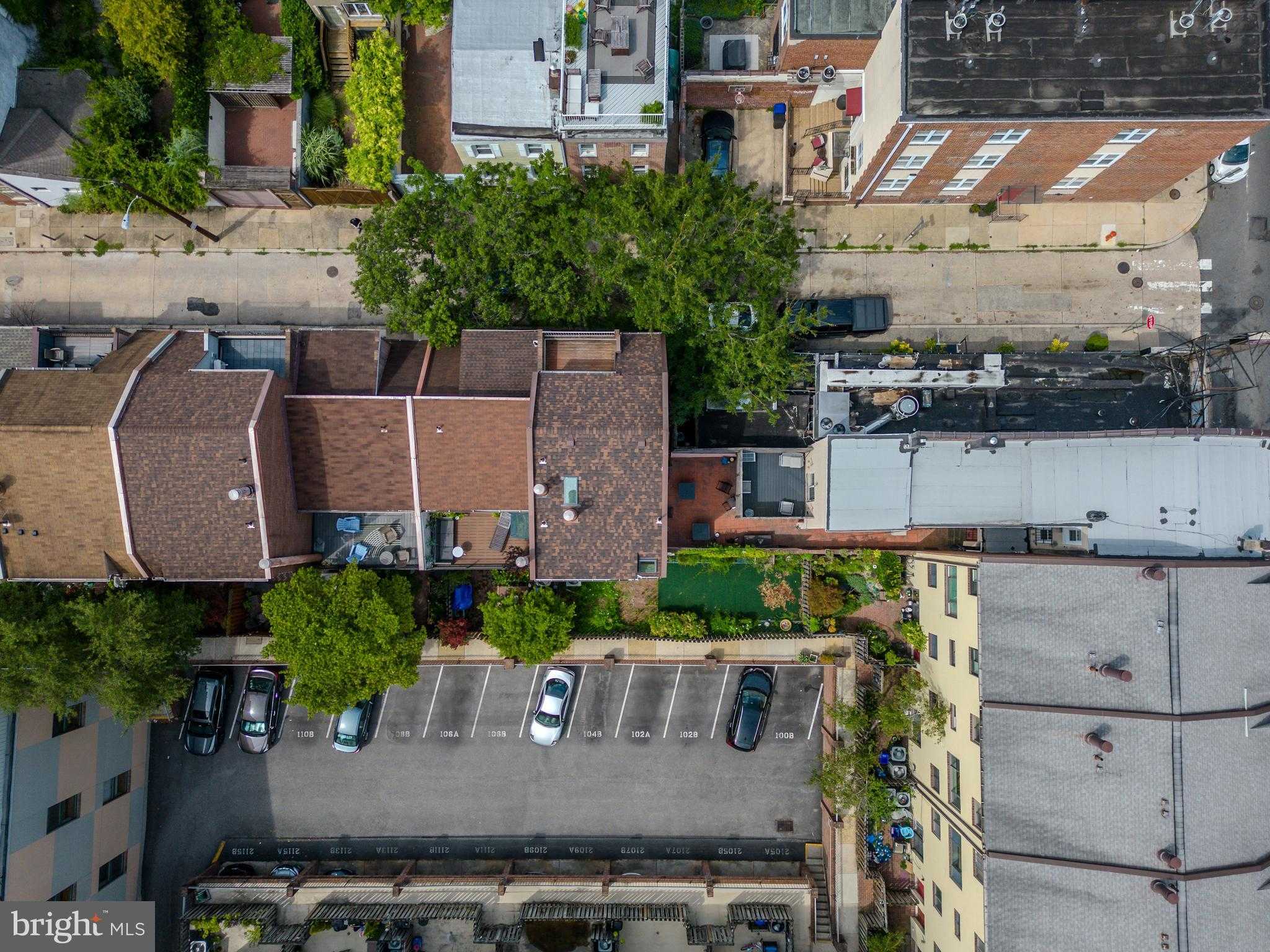 2108 Appletree St photo 43